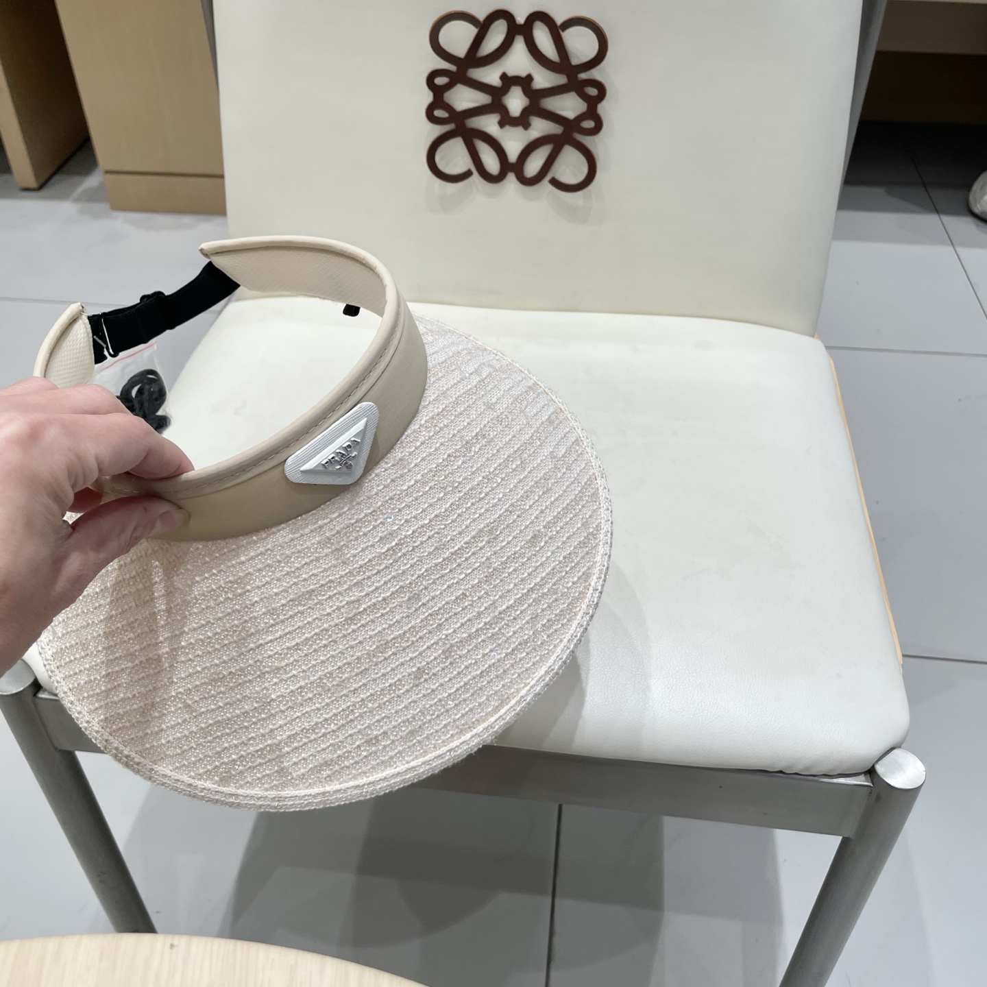  Prada普拉达新款空顶发箍遮阳帽，可调节，头围57cm