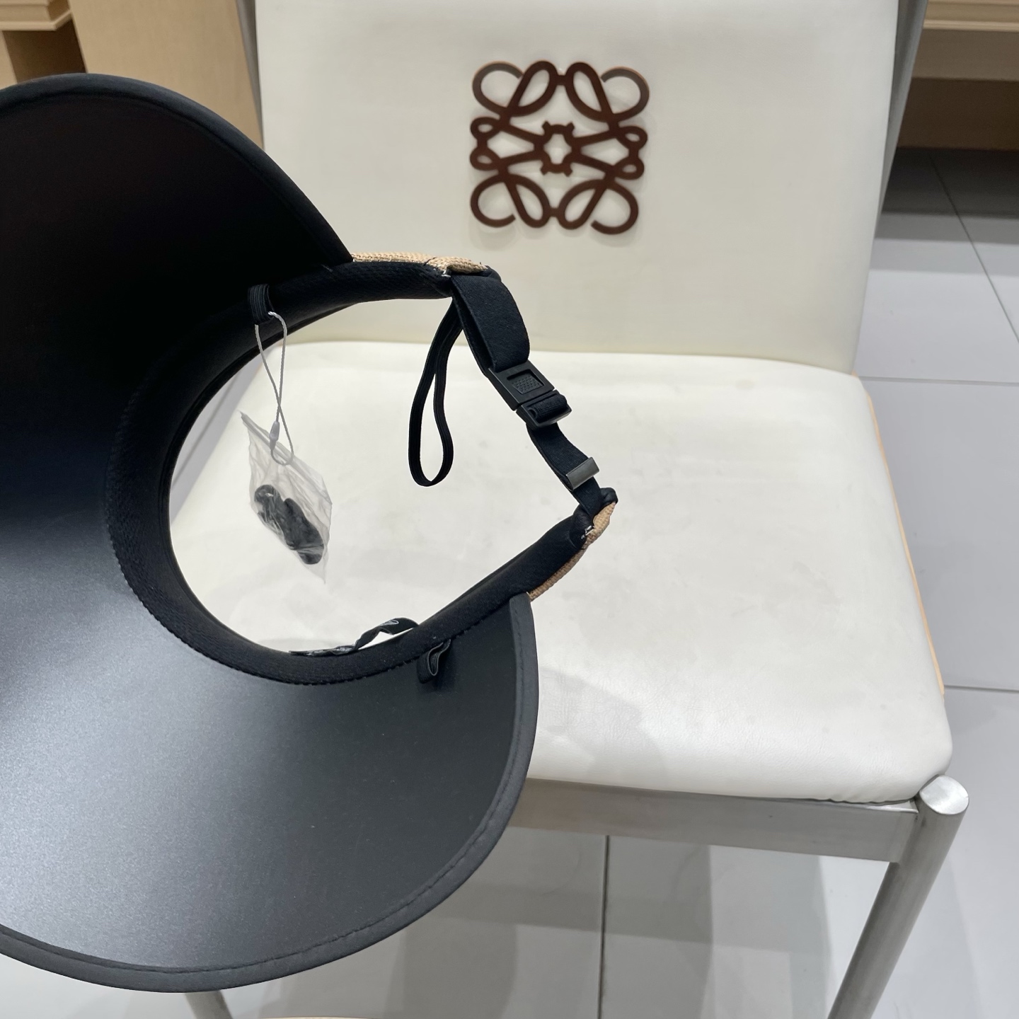  克罗心 满分防晒~新款黑胶防紫外线草编空顶遮阳帽女夏季大檐户外太阳帽