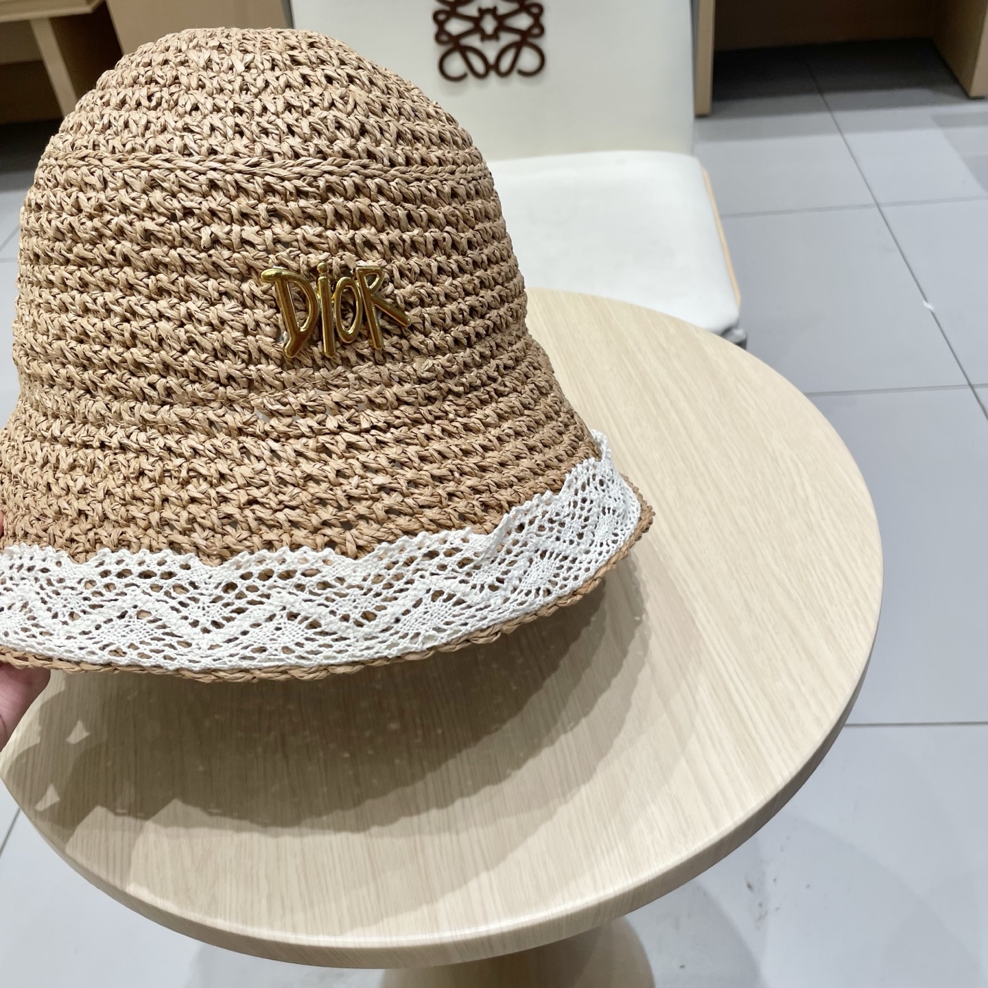  DIOR迪奥法式蕾丝花边遮阳草帽女夏季大帽檐飘带渔夫帽海边可折叠太阳帽子