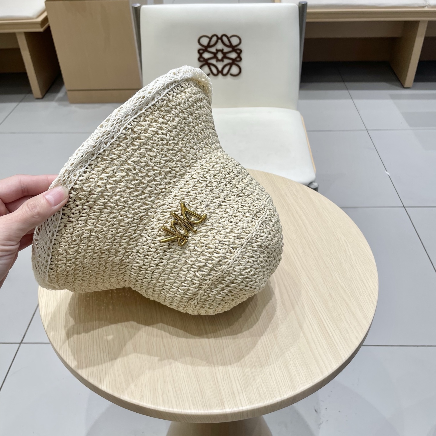  DIOR迪奥法式蕾丝花边遮阳草帽女夏季大帽檐飘带渔夫帽海边可折叠太阳帽子