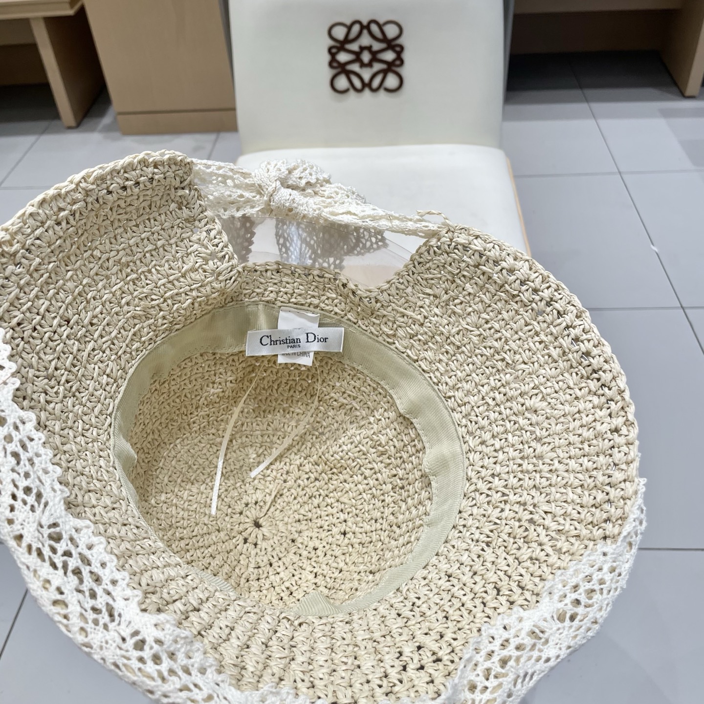  DIOR迪奥法式蕾丝花边遮阳草帽女夏季大帽檐飘带渔夫帽海边可折叠太阳帽子