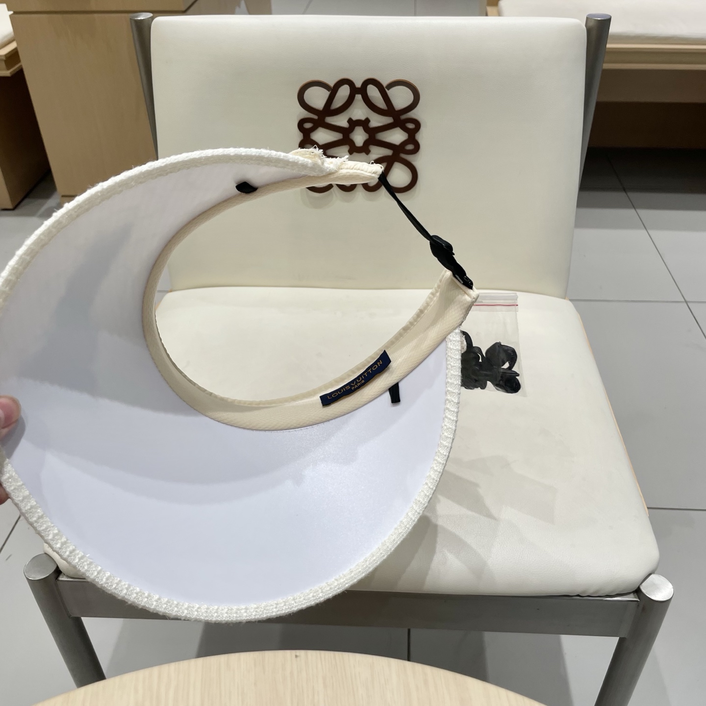  【LV路易威登】2025夏季遮阳帽空顶帽，大牌出货，超方便！好搭！出街必备