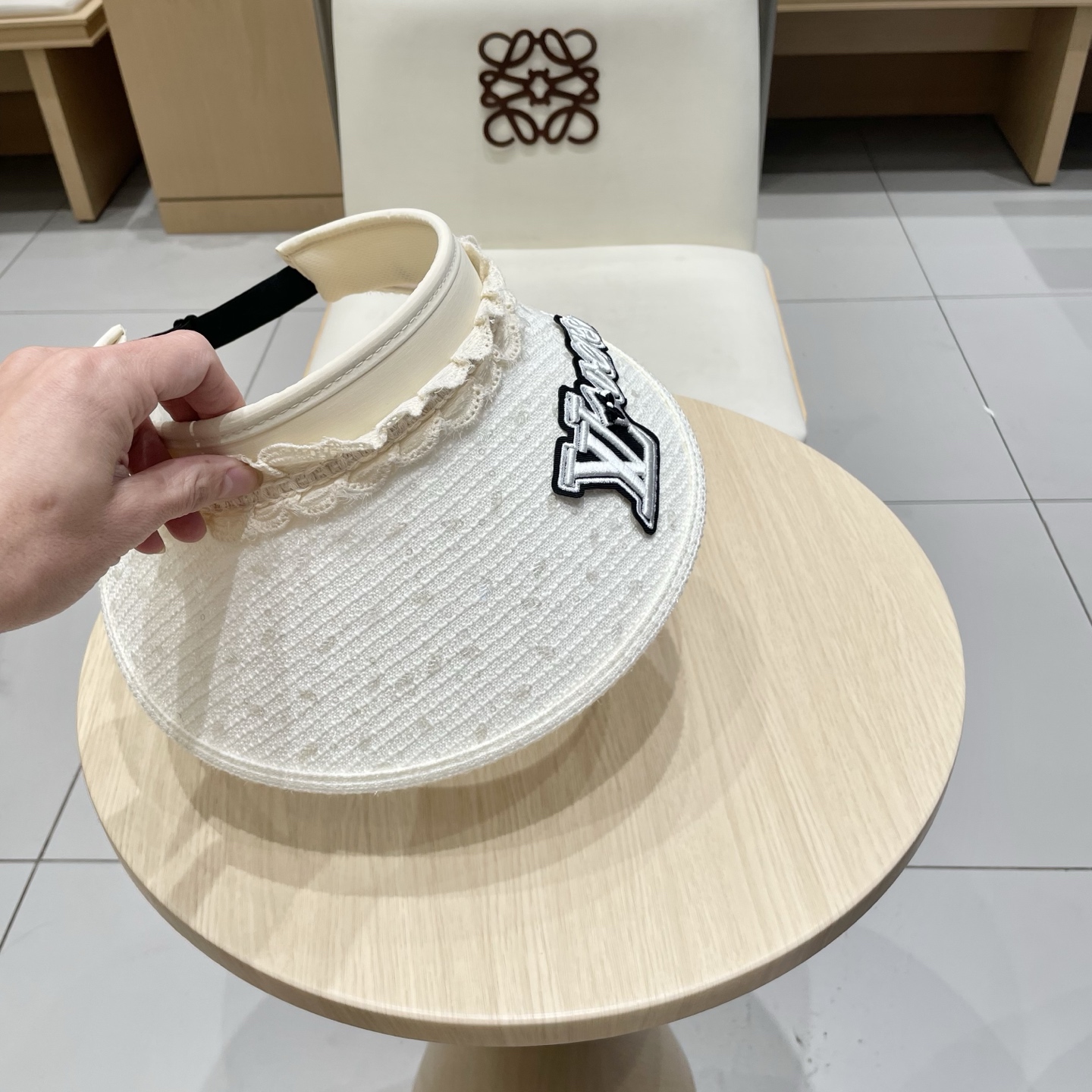  【LV路易威登】2025夏季遮阳帽空顶帽，大牌出货，超方便！好搭！出街必备