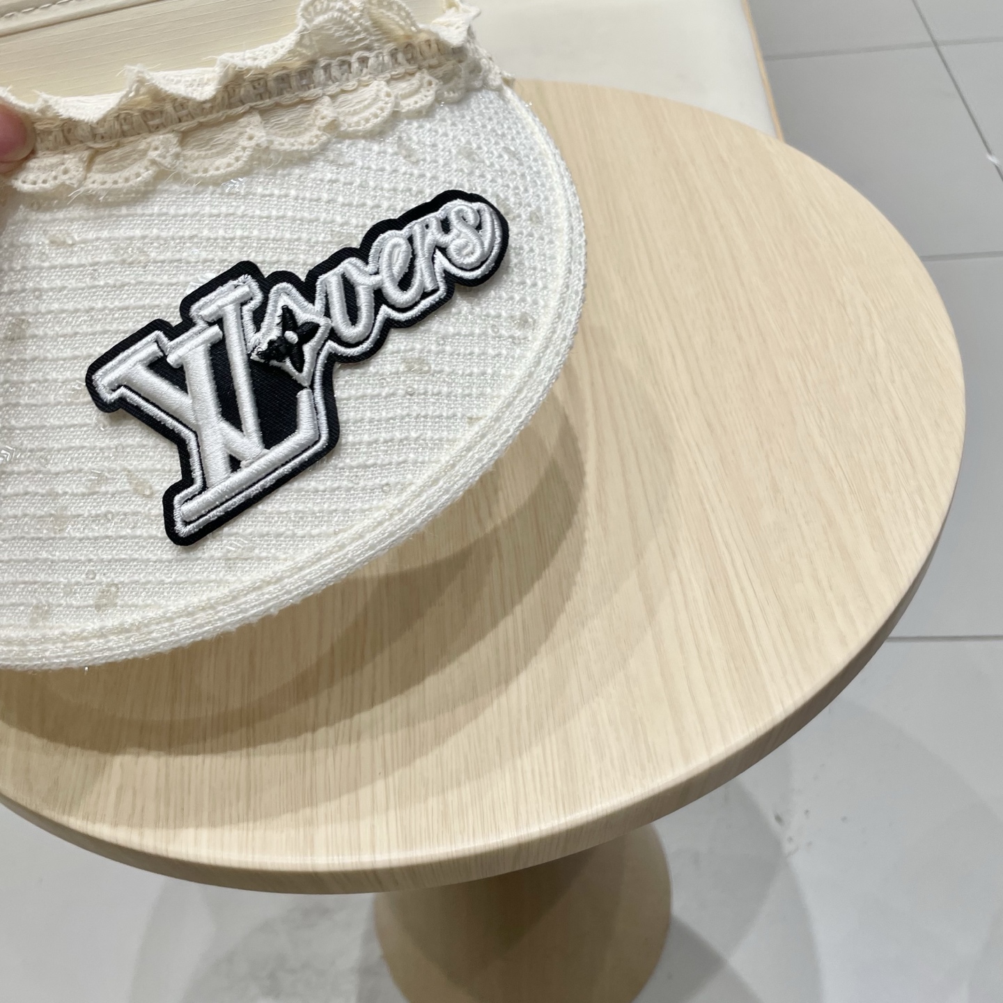  【LV路易威登】2025夏季遮阳帽空顶帽，大牌出货，超方便！好搭！出街必备