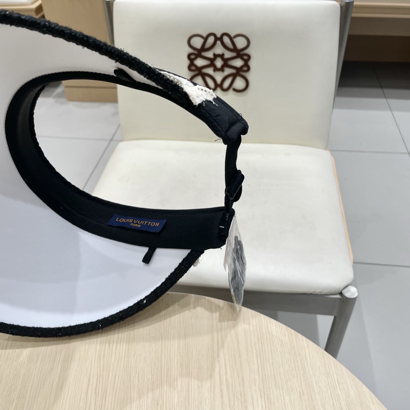  【LV路易威登】2025夏季遮阳帽空顶帽，大牌出货，超方便！好搭！出街必备