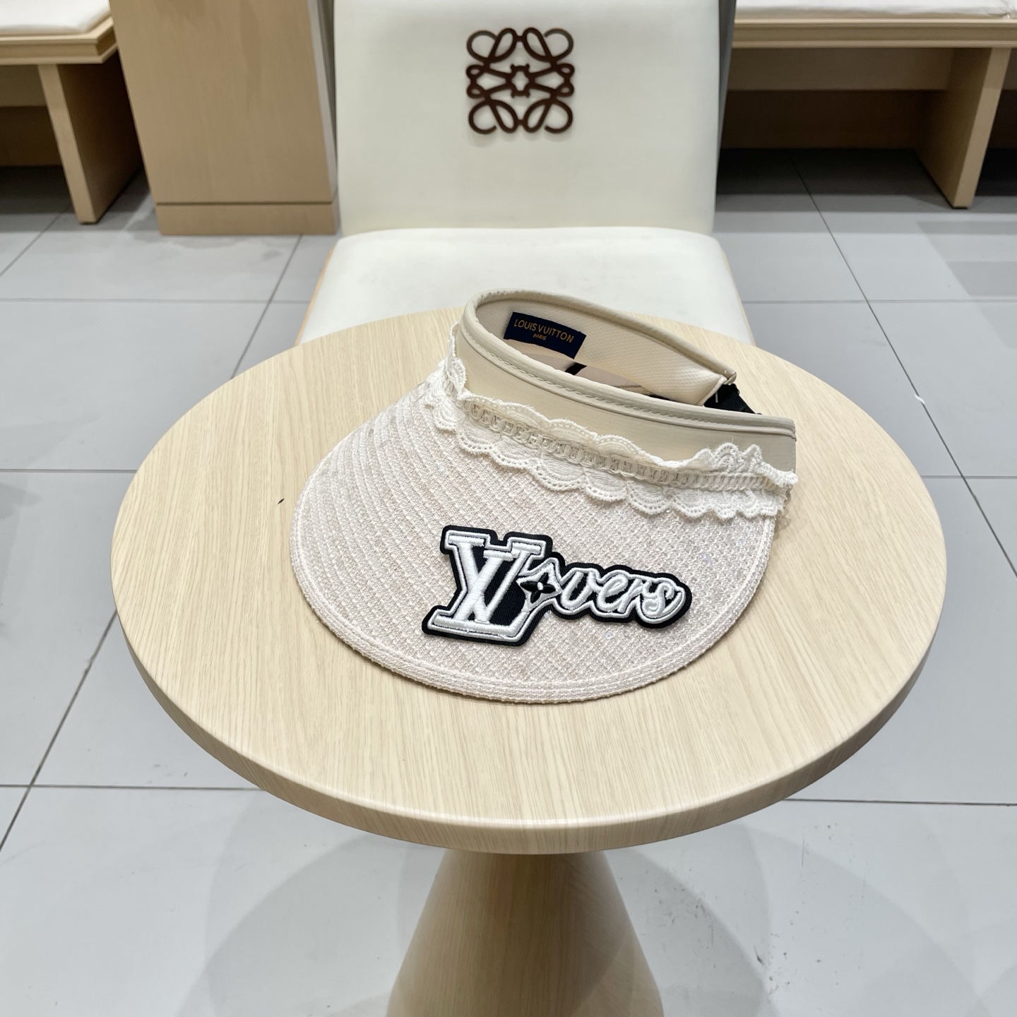  【LV路易威登】2025夏季遮阳帽空顶帽，大牌出货，超方便！好搭！出街必备