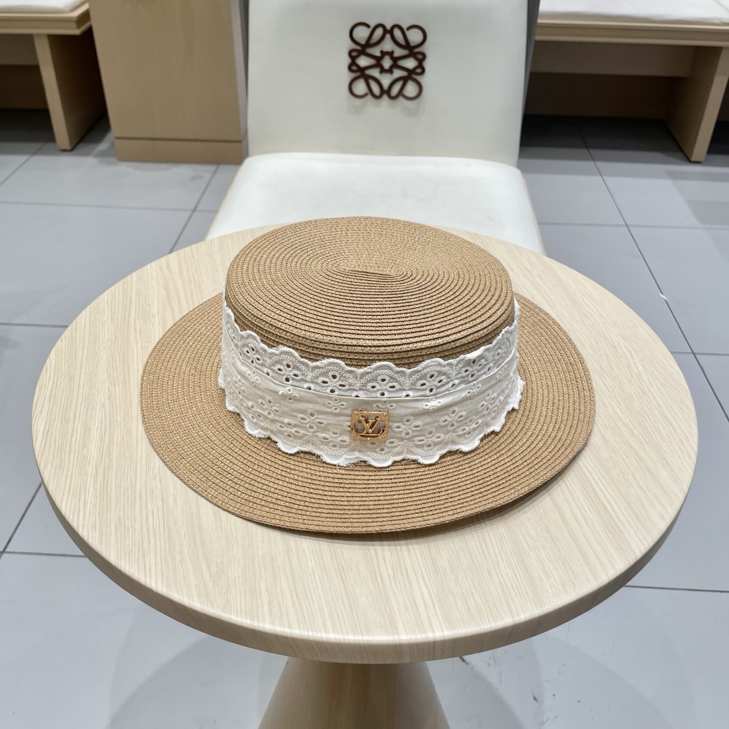 [LV Hats]lv Louis Vuitton makes a fortune, homestead, same hat, flat-top hat,