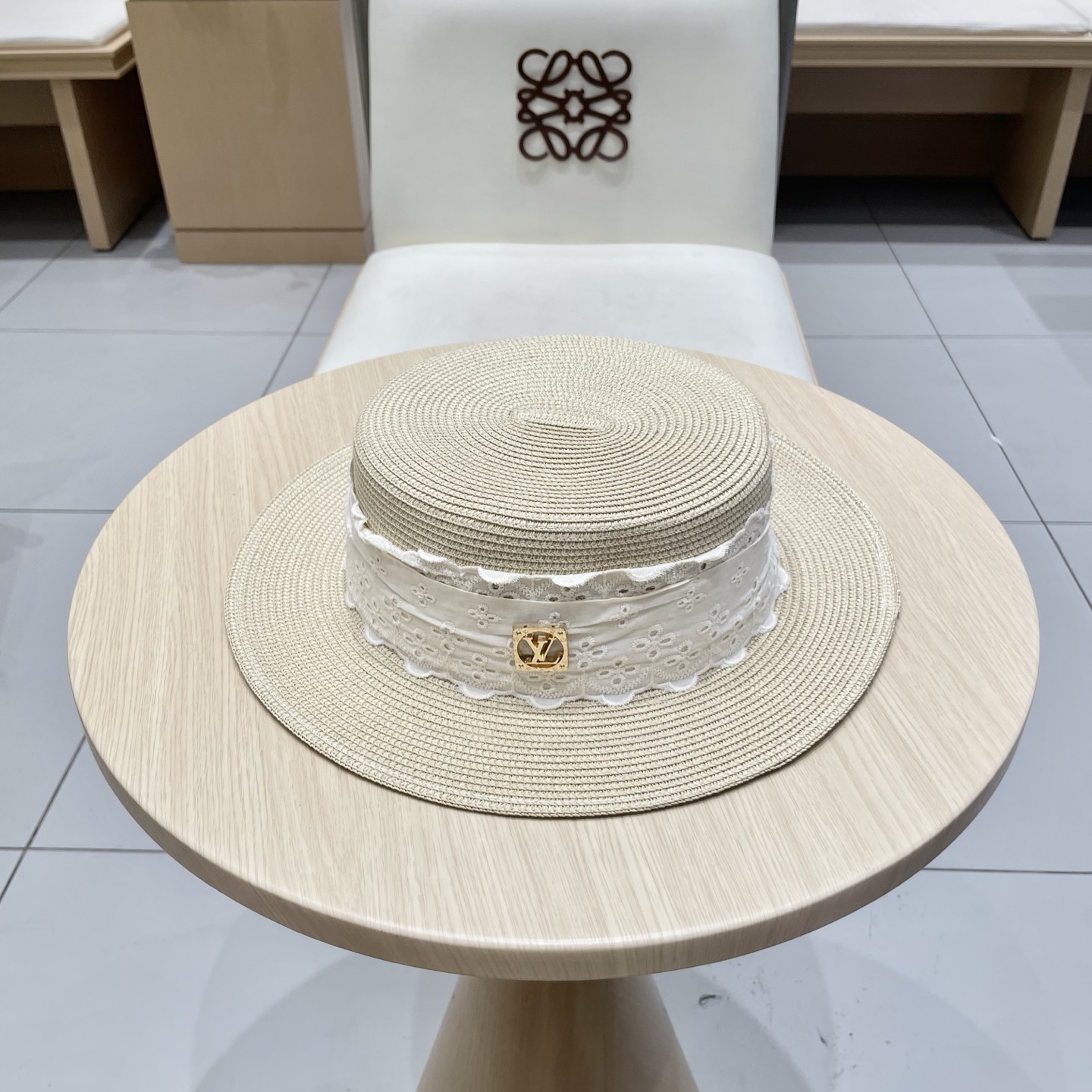  lv路易威登发财宅女同款帽子平顶礼帽海边度假遮阳防晒帽蕾丝法式编织草帽夏