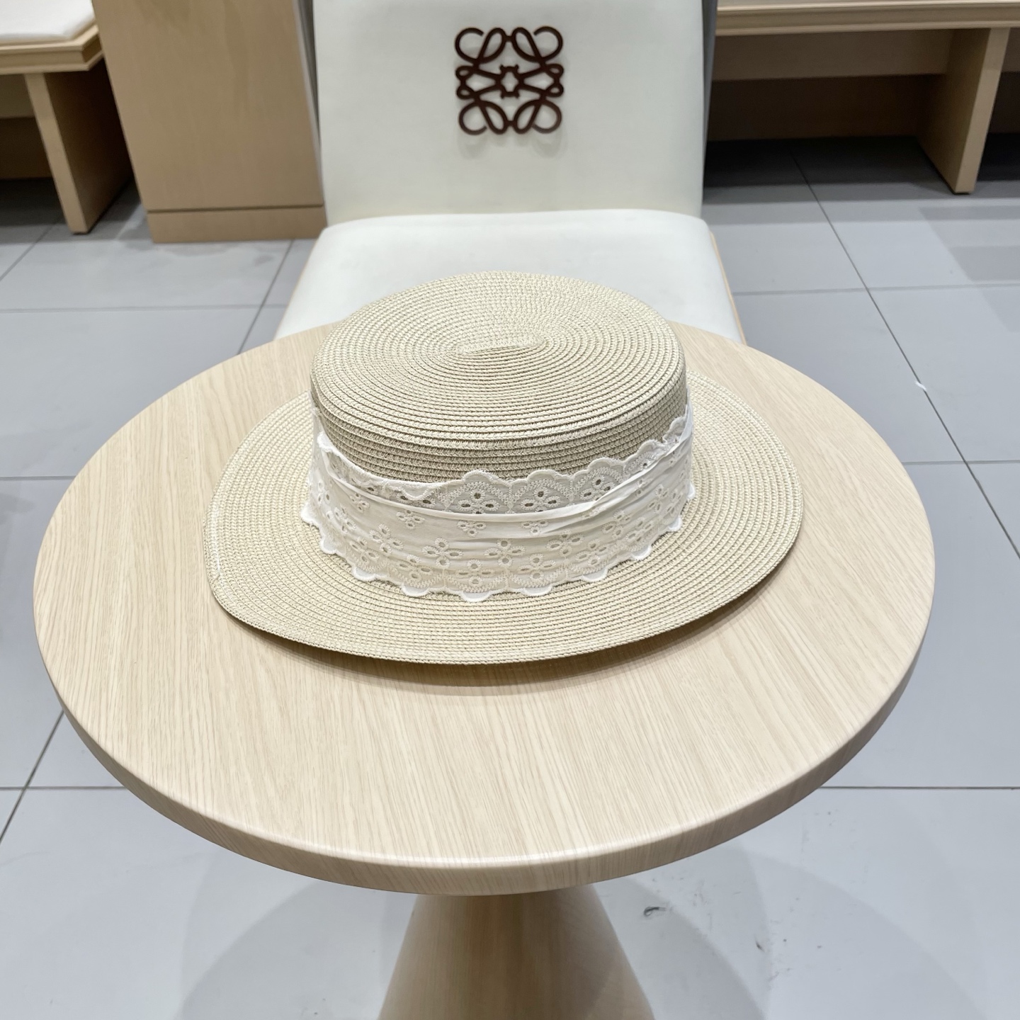  lv路易威登发财宅女同款帽子平顶礼帽海边度假遮阳防晒帽蕾丝法式编织草帽夏