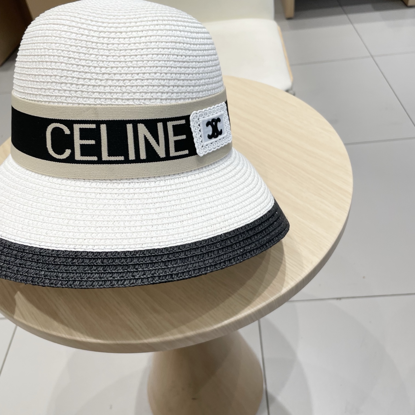   塞琳Celine新款草帽，草拼色名媛高级定制，