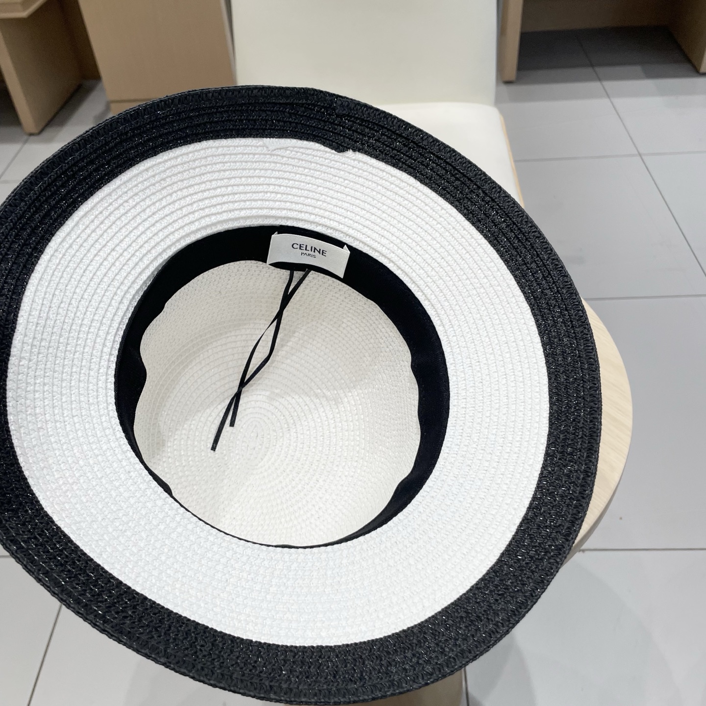   塞琳Celine新款草帽，草拼色名媛高级定制，