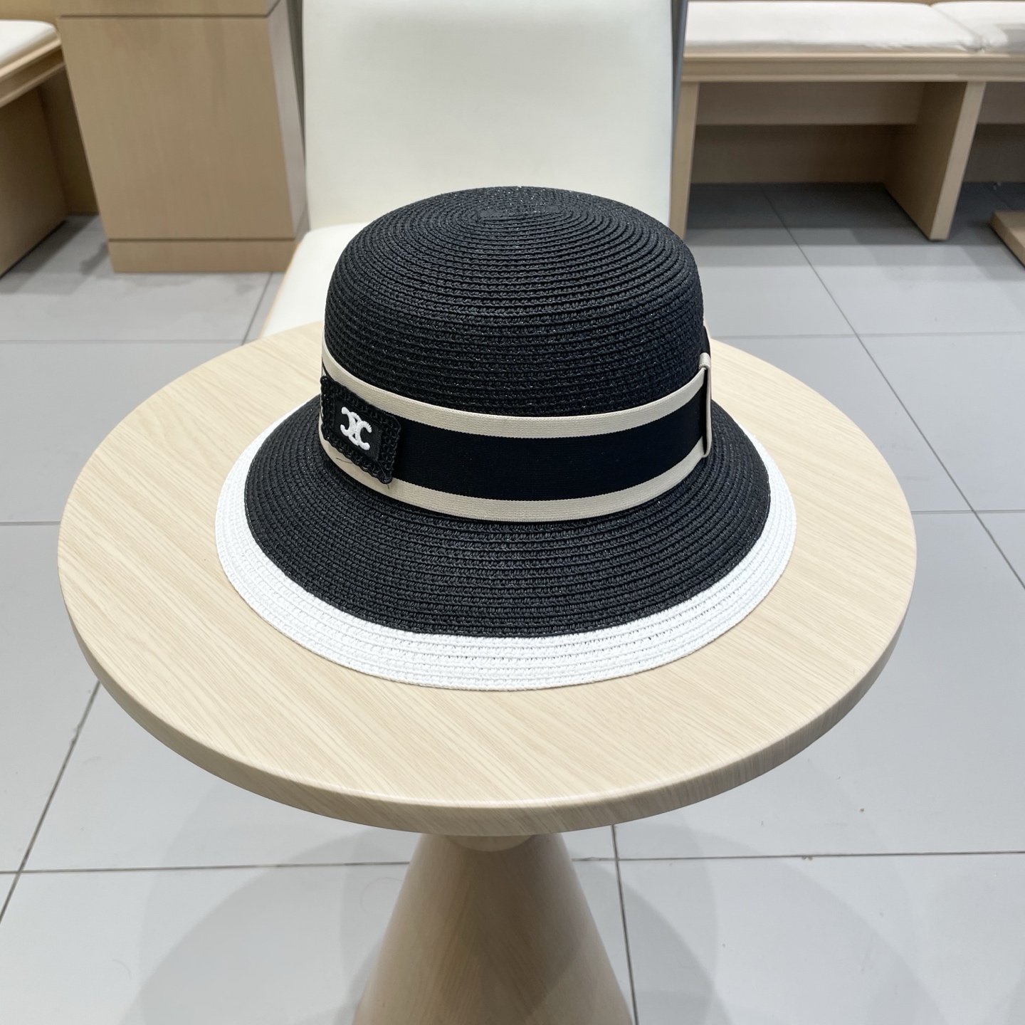   塞琳Celine新款草帽，草拼色名媛高级定制，