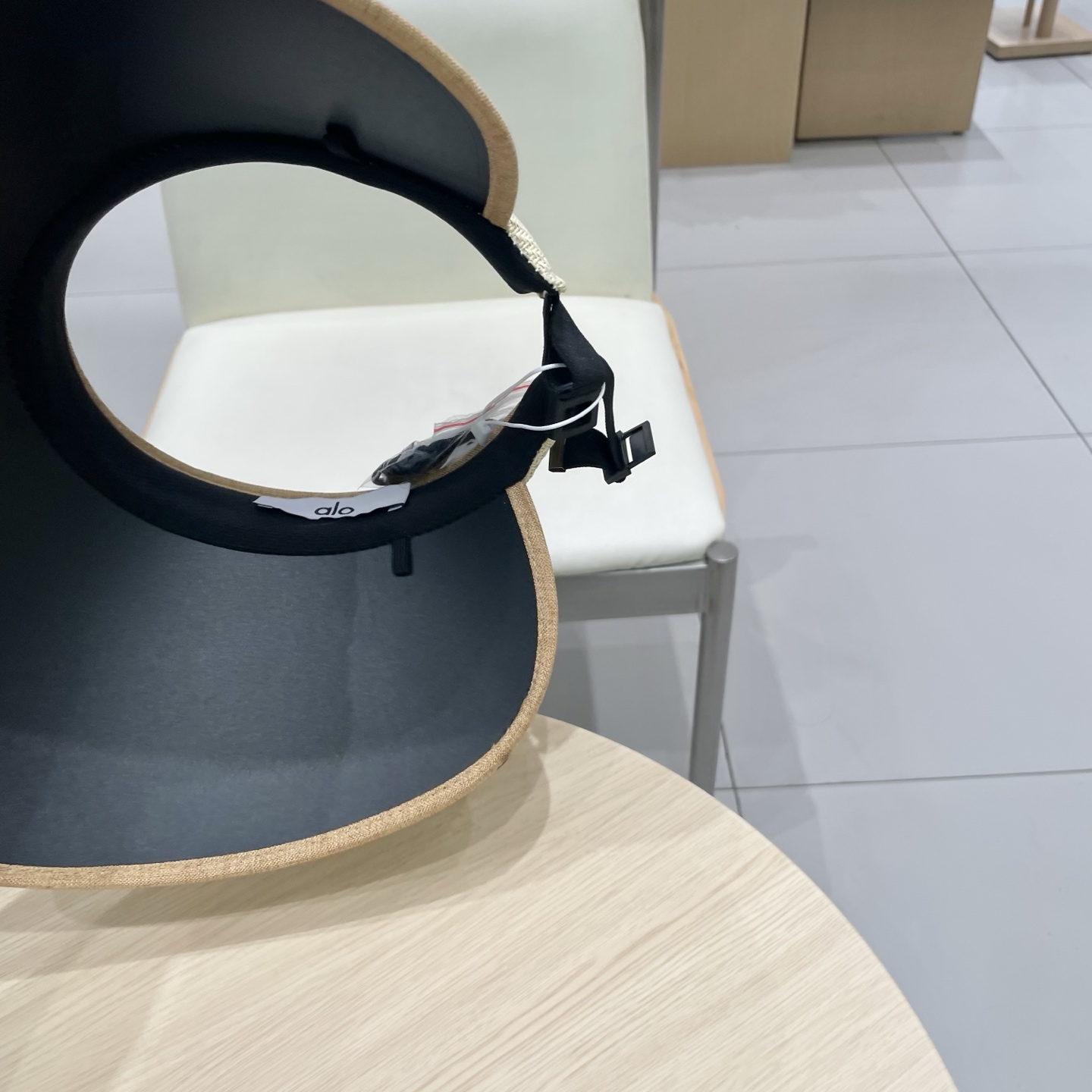 alo 上新‼️
春夏系列 ✨
精致百搭空顶帽