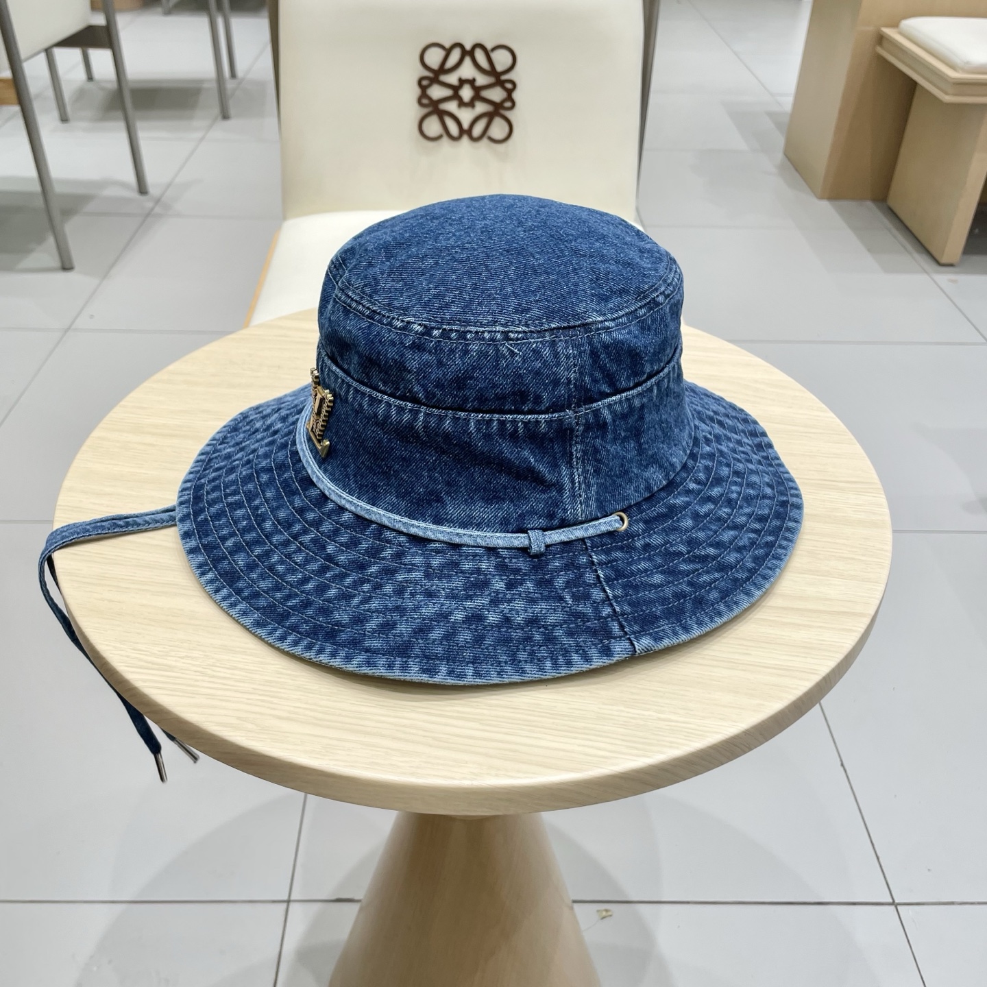  【LV路易威登】2025新款牛仔男女款简约渔夫帽，🔆百搭日常款～出街必备