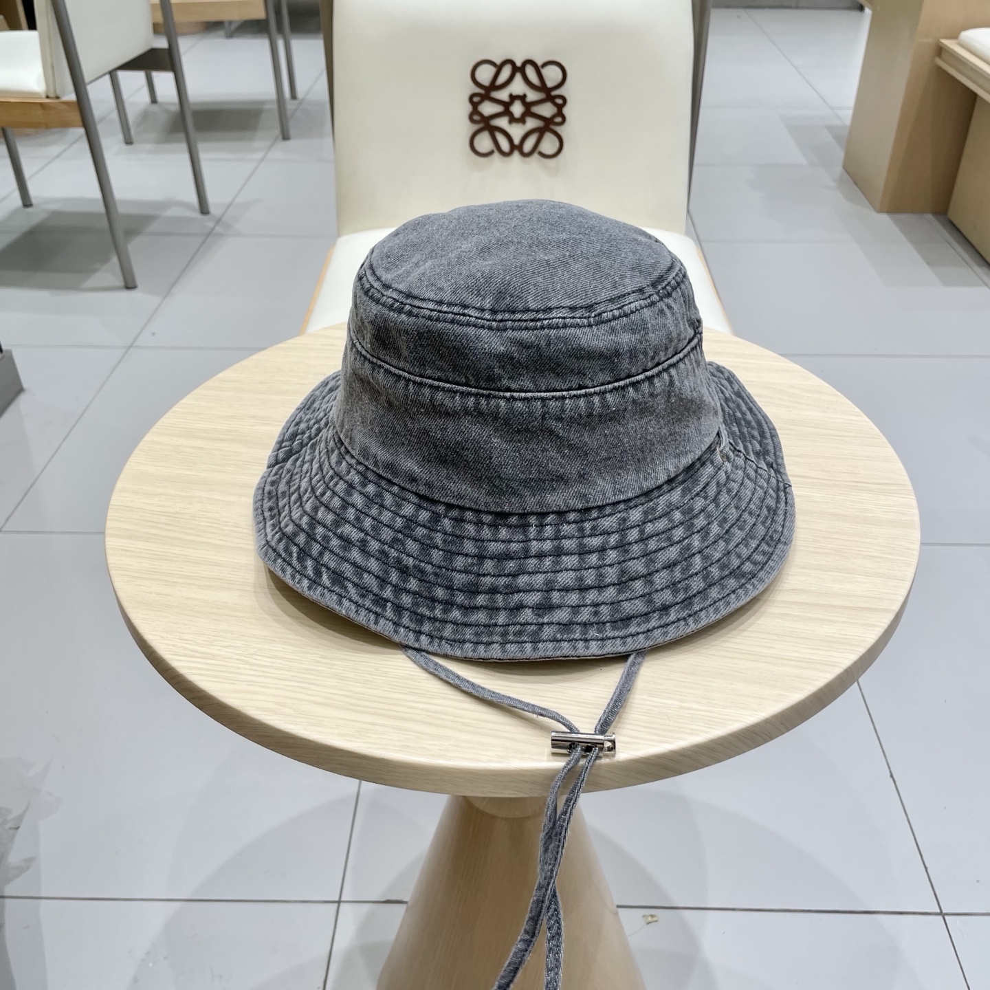  【LV路易威登】2025新款牛仔男女款简约渔夫帽，🔆百搭日常款～出街必备