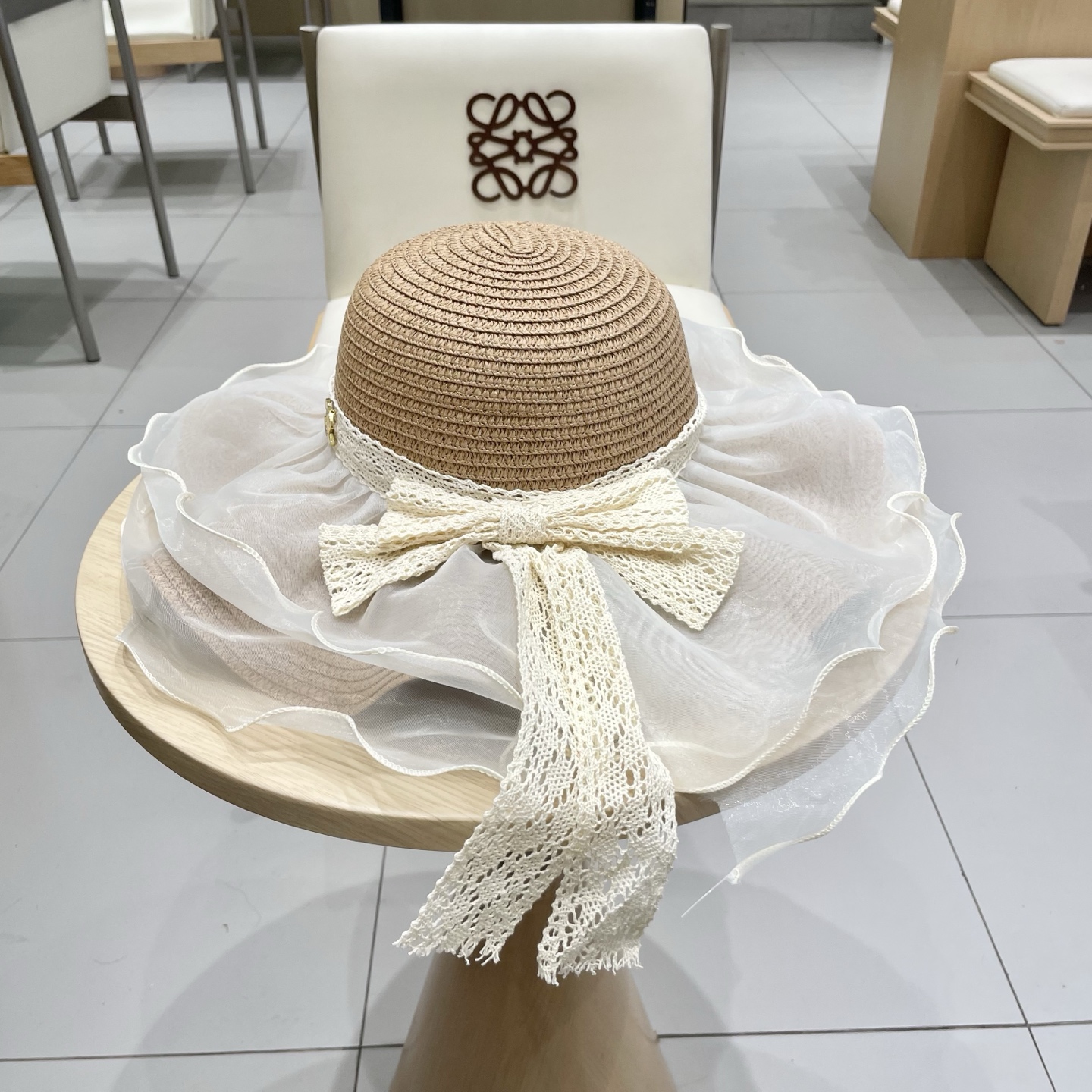  Chanel香奈儿新款纯色网纱遮阳帽户外海边度假防晒帽蕾丝飘带草帽太阳帽女
