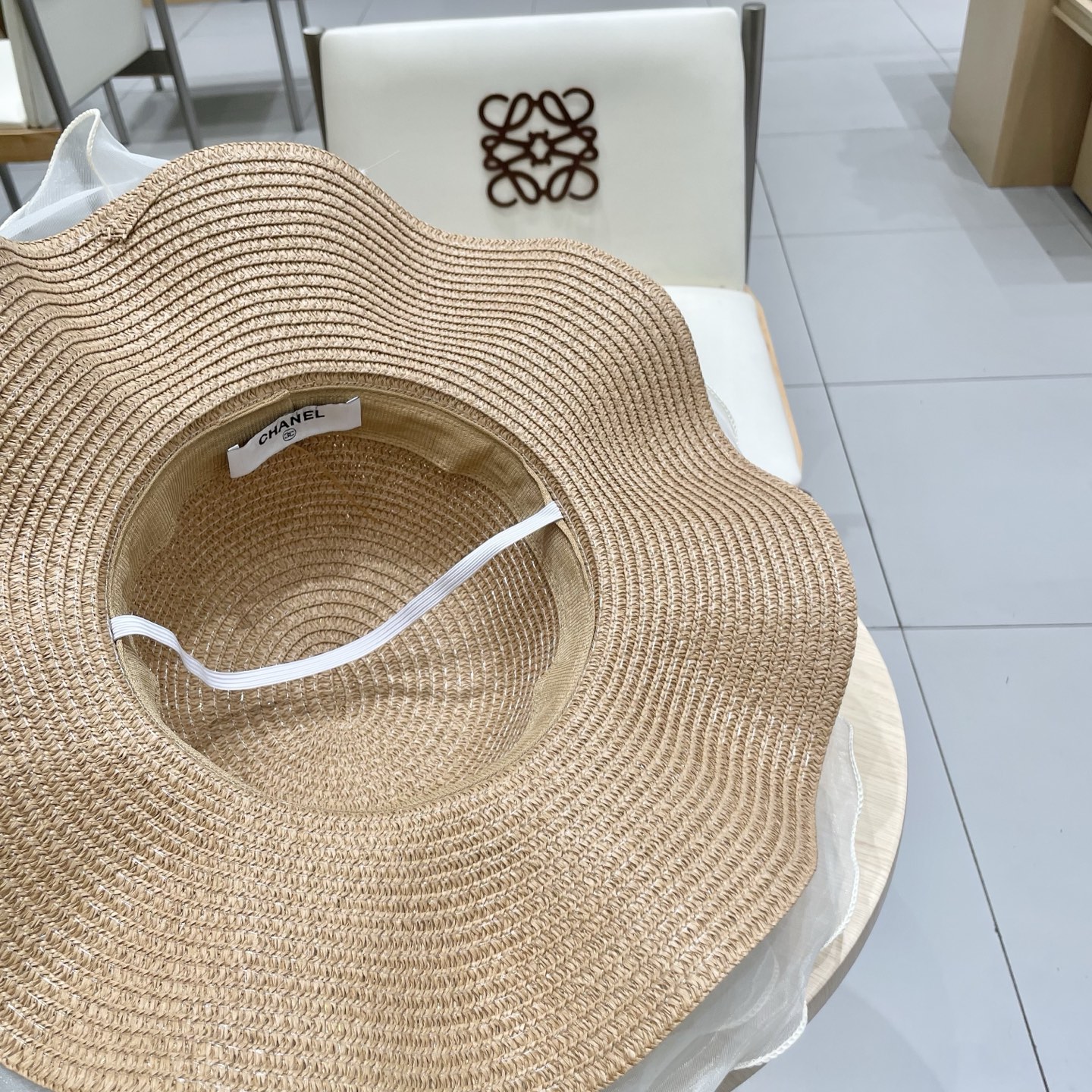  Chanel香奈儿新款纯色网纱遮阳帽户外海边度假防晒帽蕾丝飘带草帽太阳帽女