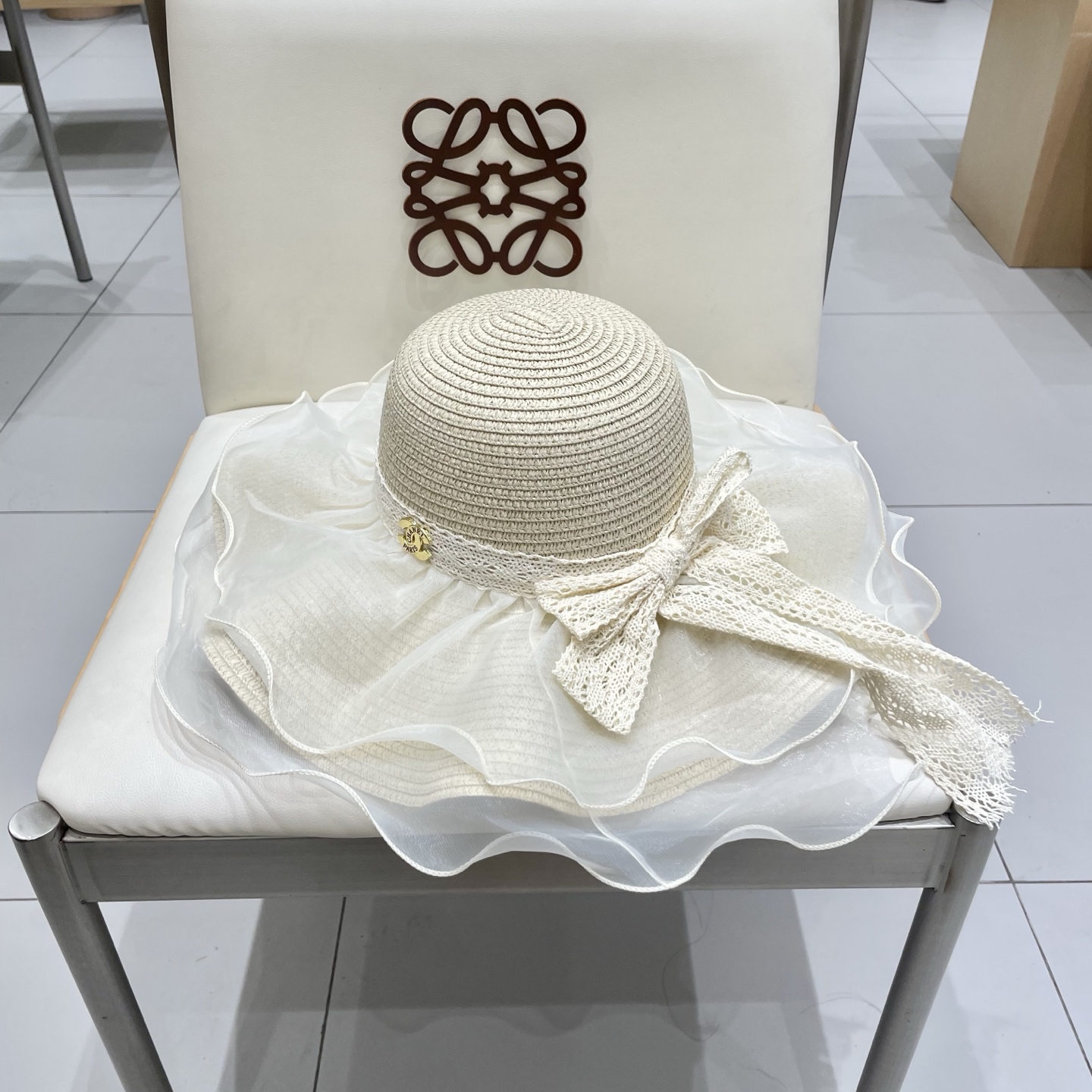  Chanel香奈儿新款纯色网纱遮阳帽户外海边度假防晒帽蕾丝飘带草帽太阳帽女