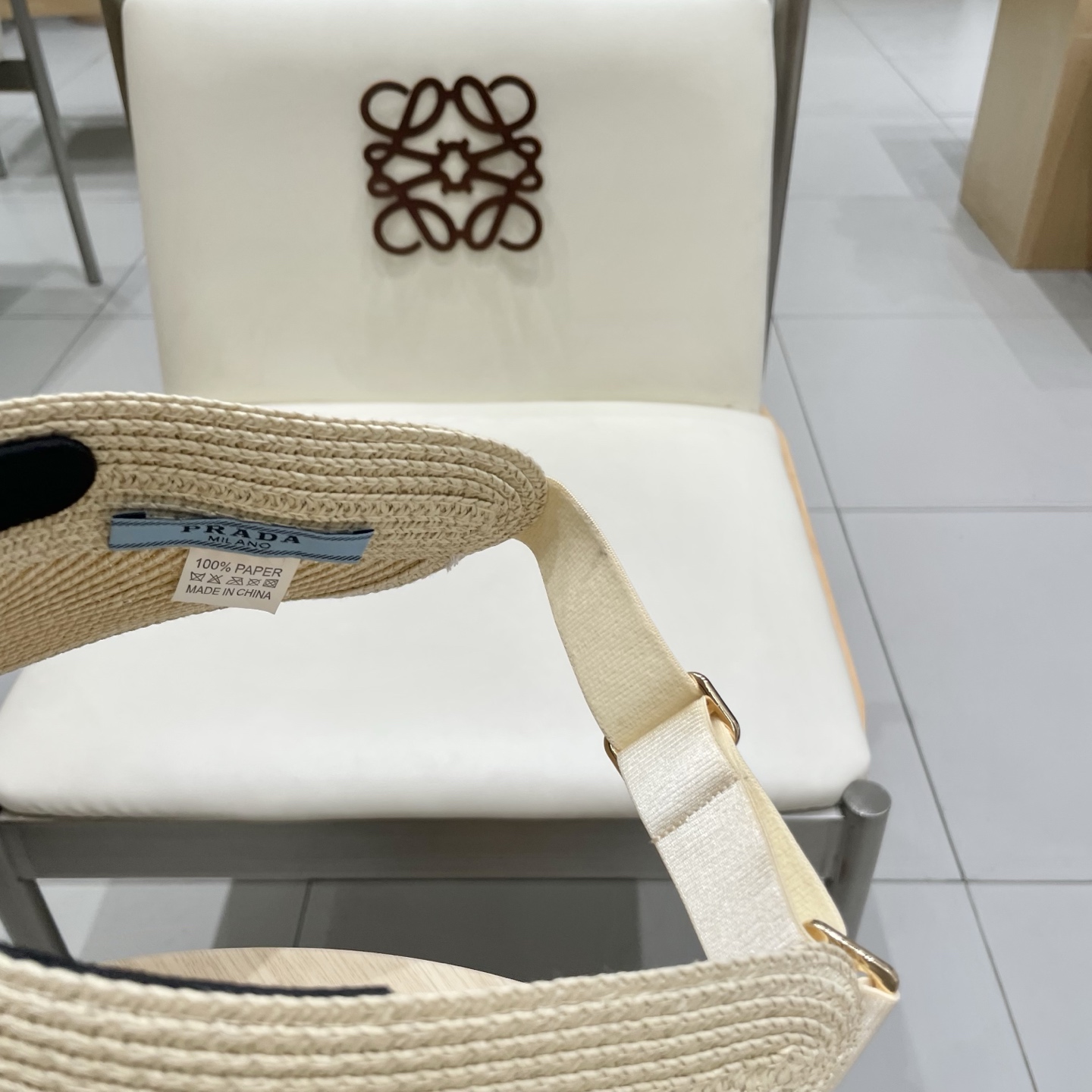  PRADA空顶帽，网红爆款发箍帽，版型超正，重工定制，每一颗珍珠都是纯手工定制，精品