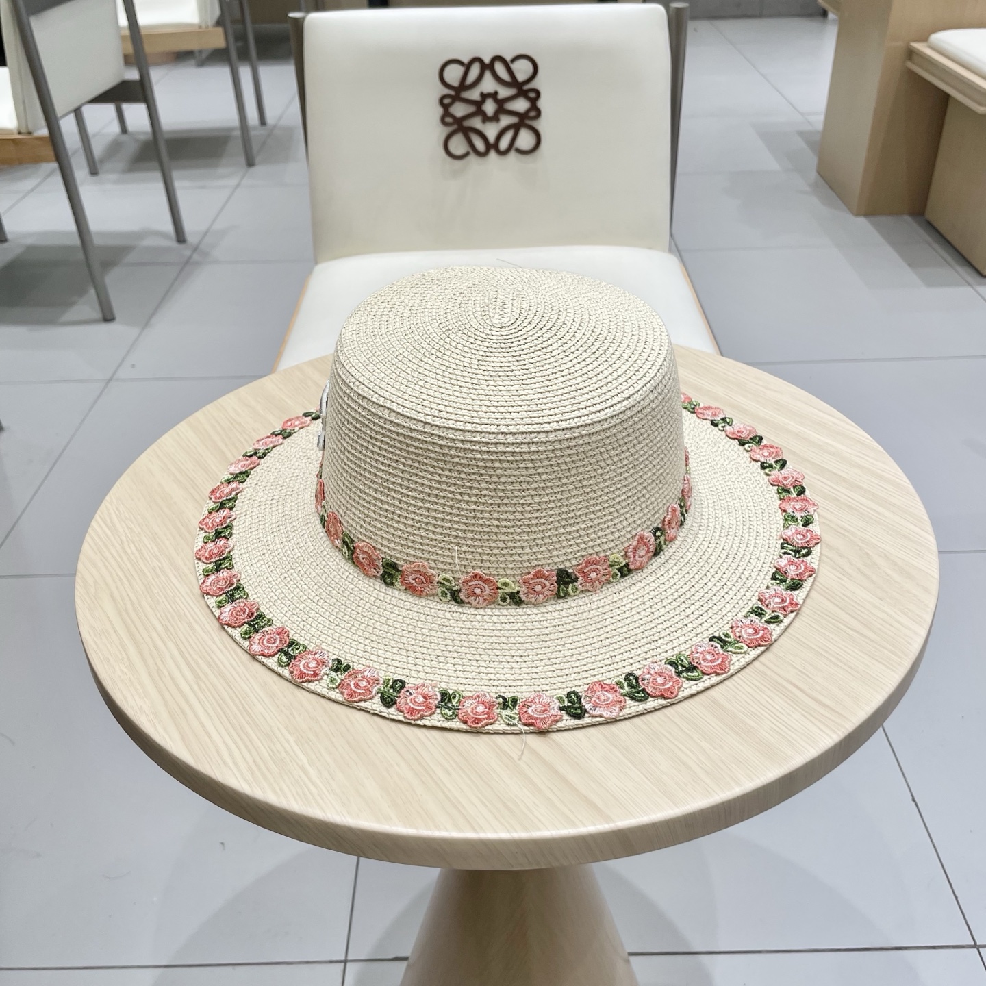  Chanel香奈儿田园风小清新花朵编织草帽平顶太阳帽2025大檐遮阳海边度假防晒帽