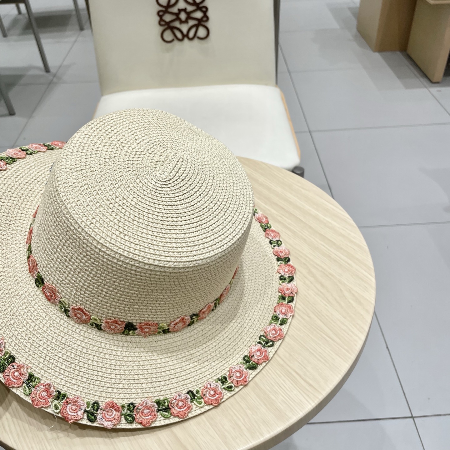  Chanel香奈儿田园风小清新花朵编织草帽平顶太阳帽2025大檐遮阳海边度假防晒帽