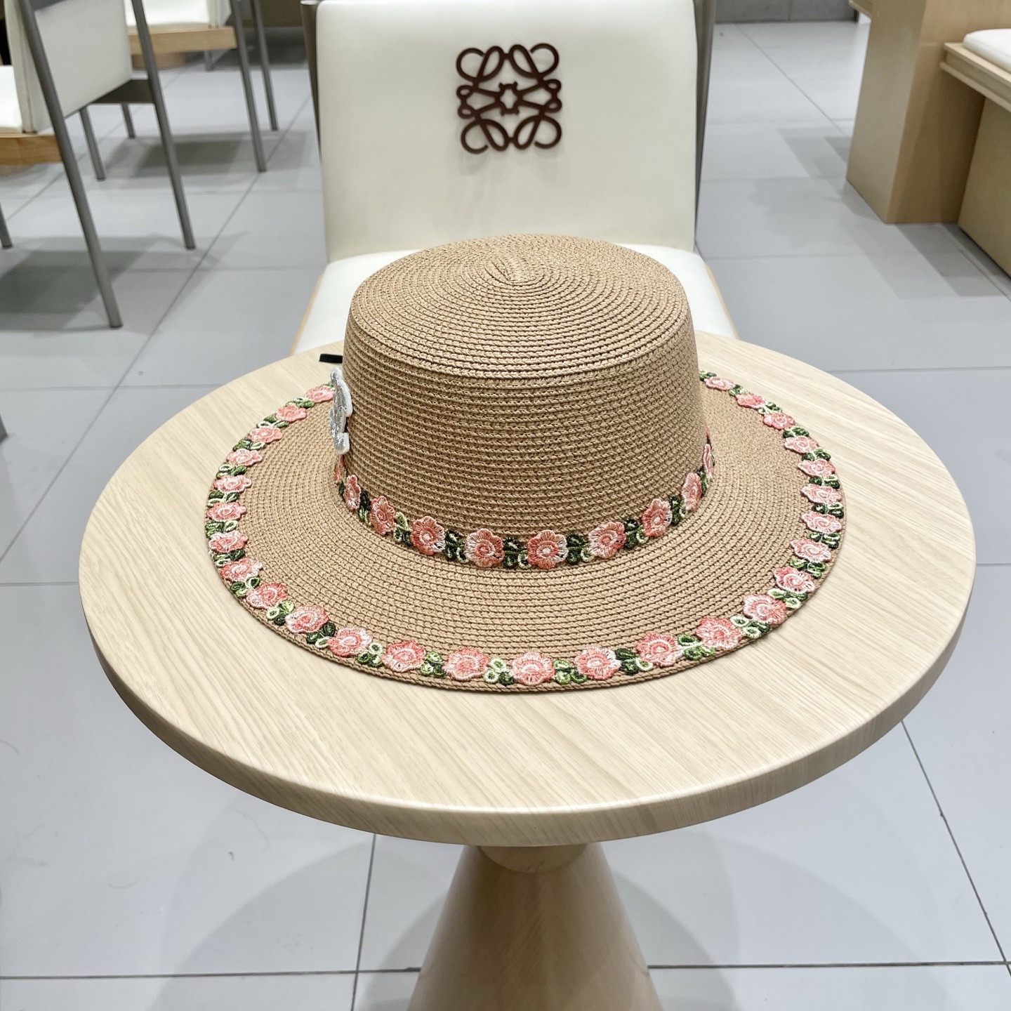 Chanel香奈儿田园风小清新花朵编织草帽平顶太阳帽2025大檐遮阳海边度假防晒帽
