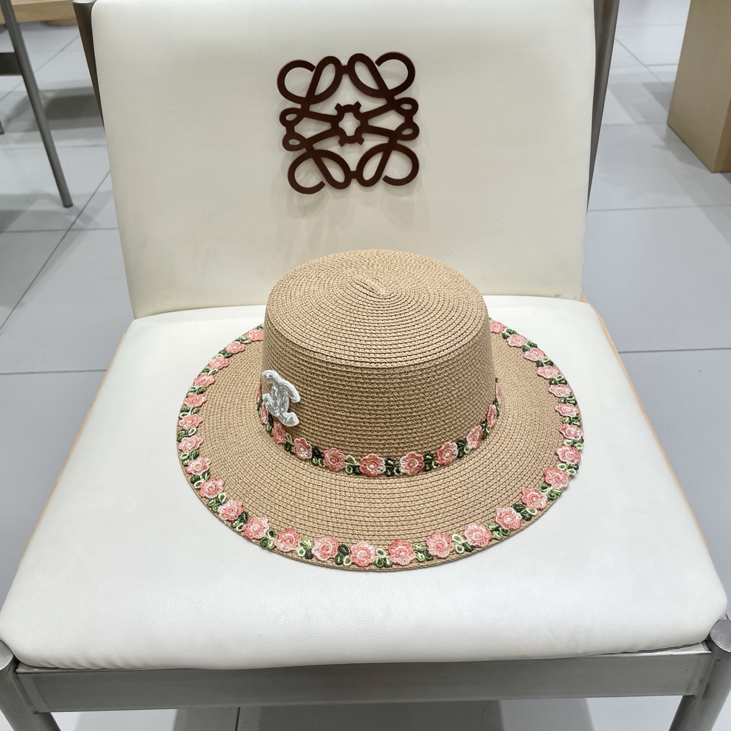  Chanel香奈儿田园风小清新花朵编织草帽平顶太阳帽2025大檐遮阳海边度假防晒帽
