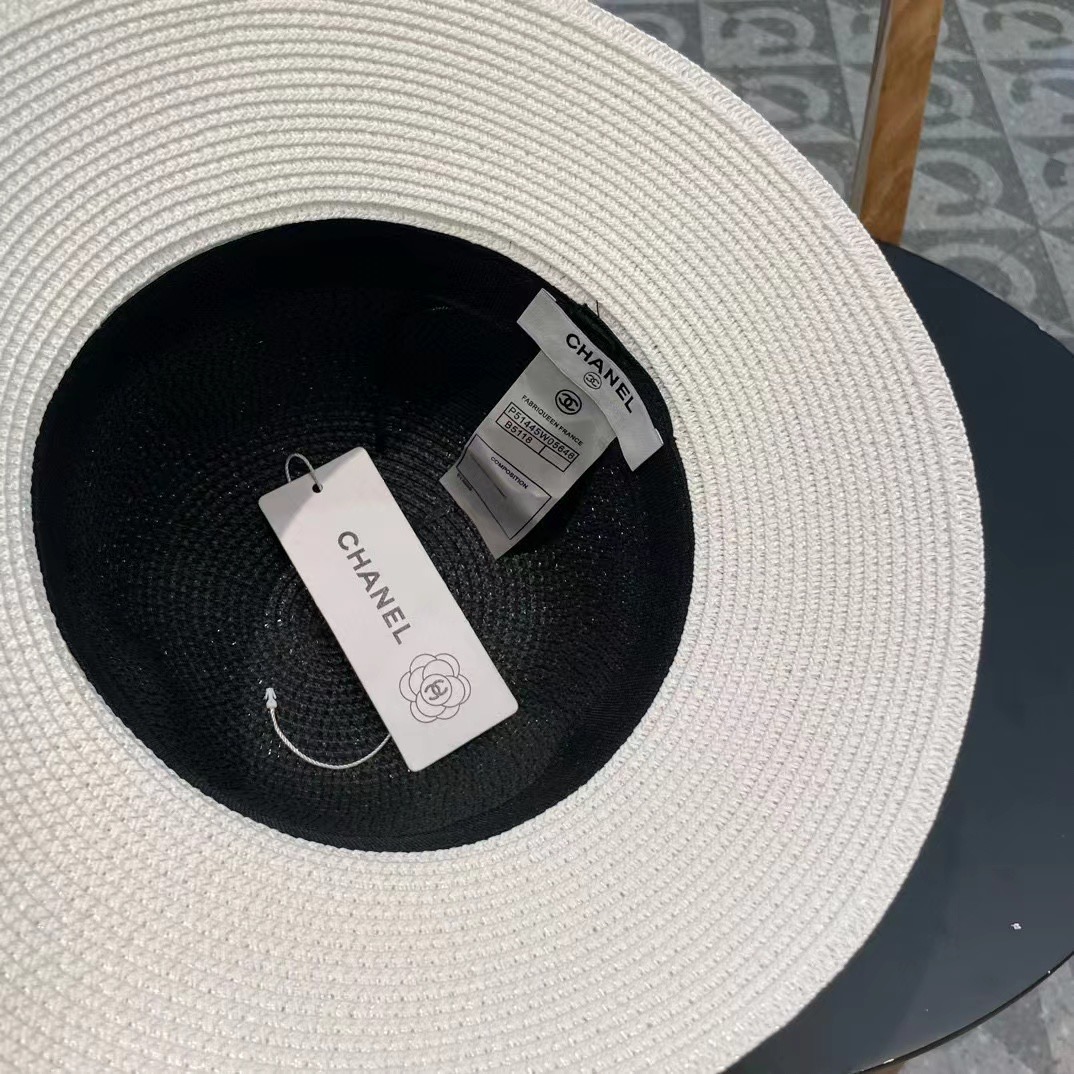 【Chanel香奈儿】2025新款编织草帽，度假休闲必备，优雅大方的一款