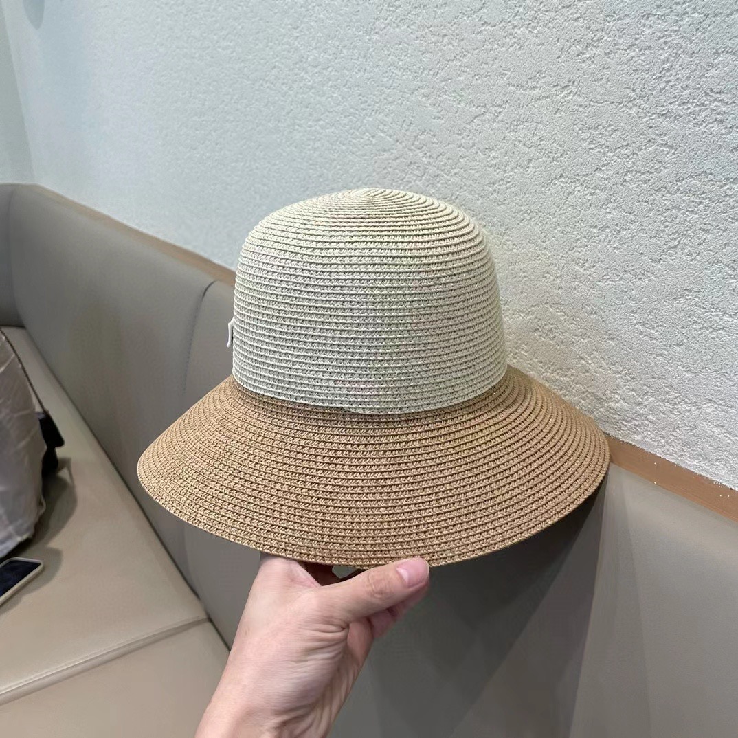 【Chanel香奈儿】2025新款编织草帽，度假休闲必备，优雅大方的一款