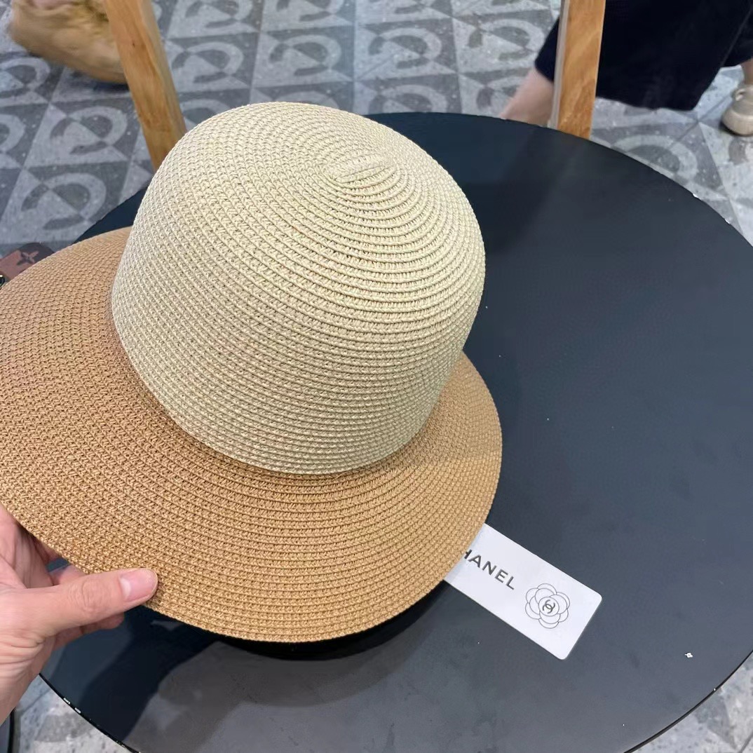 【Chanel香奈儿】2025新款编织草帽，度假休闲必备，优雅大方的一款