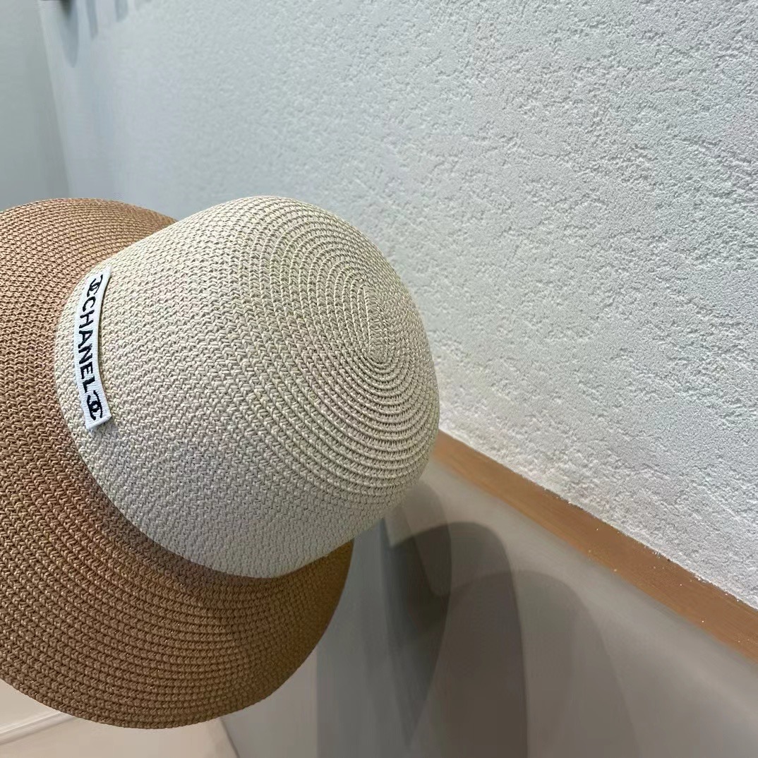 【Chanel香奈儿】2025新款编织草帽，度假休闲必备，优雅大方的一款