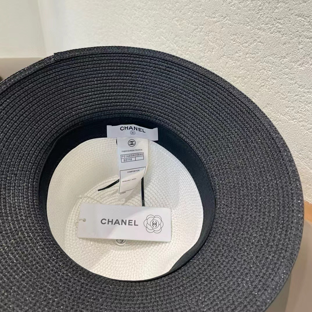 【Chanel香奈儿】2025新款编织草帽，度假休闲必备，优雅大方的一款