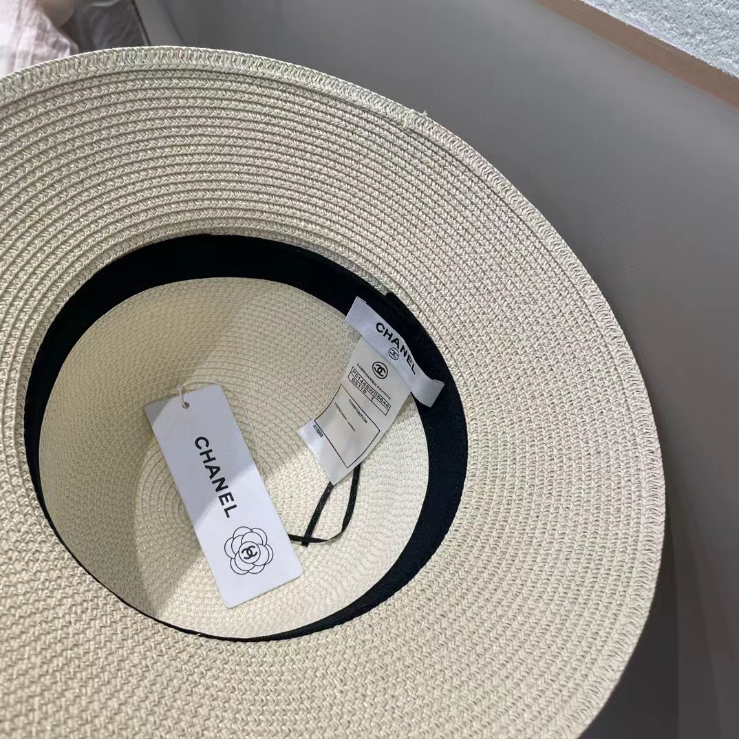 【Chanel香奈儿】2025新款编织草帽，度假休闲必备，优雅大方的一款