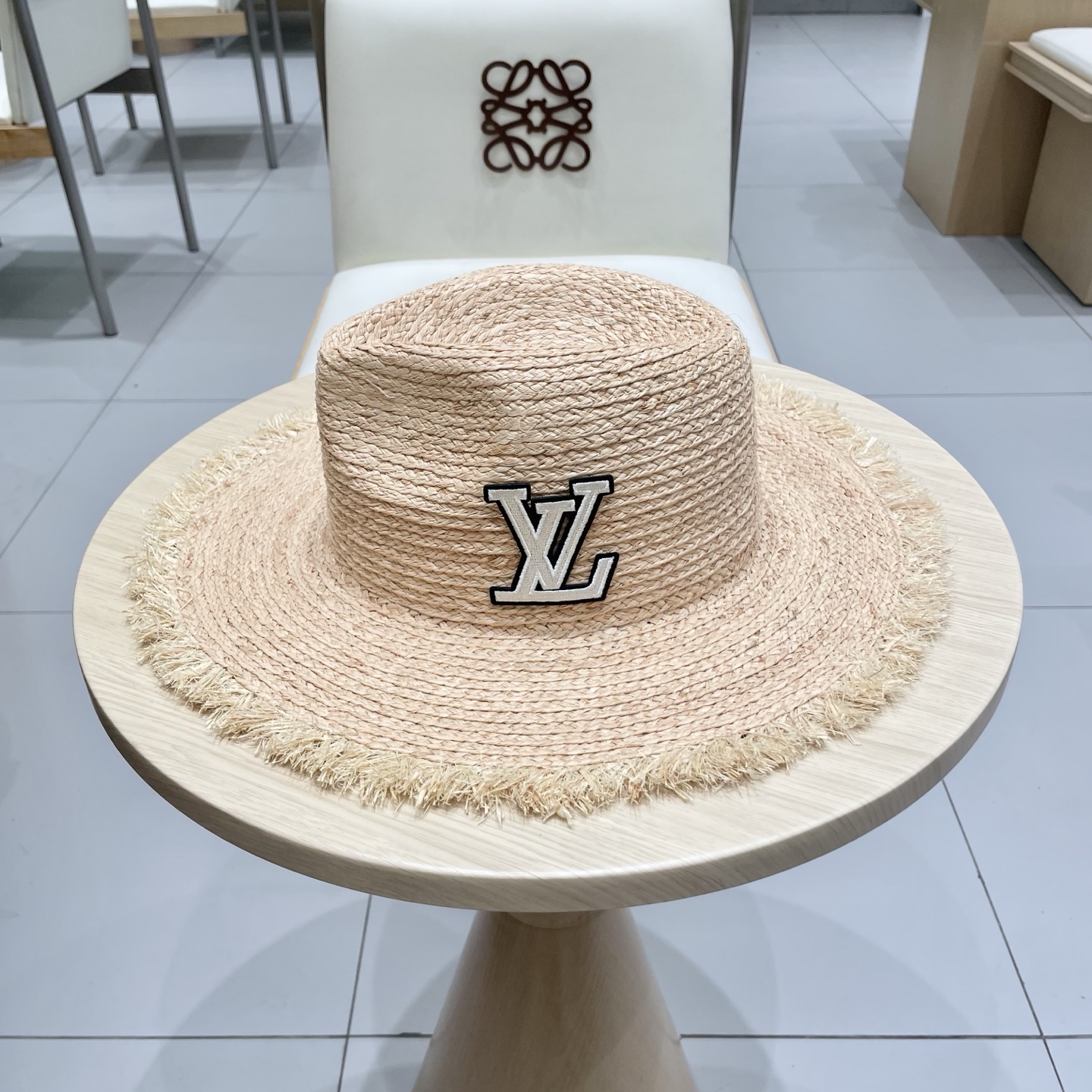 NO:228025,Celine Celine Rafi Straw Hat, Panama Top Hat, Light and versatile, Head Circle 57cm Hat Straw Hat Fisherman's Hat Baseball Hat, Hats, Celine, Celine, espadrilles, Hats19860909Celine赛琳拉菲草帽,巴拿马礼帽,轻盈百搭,头围57cm帽子草帽渔夫帽棒球帽,帽子,celine,celine,espadrilles,hats,hat