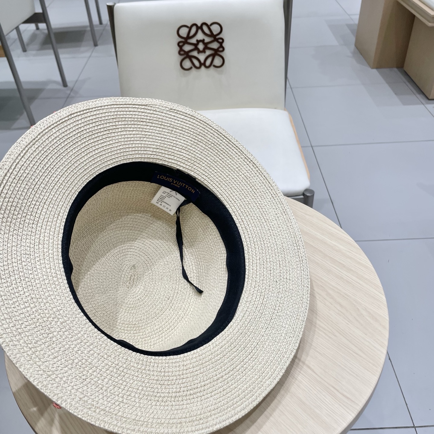 🧢路易威登LouisVuitton田园风小清新花朵编织草帽平顶太阳帽2025大檐遮阳海边度假防晒帽