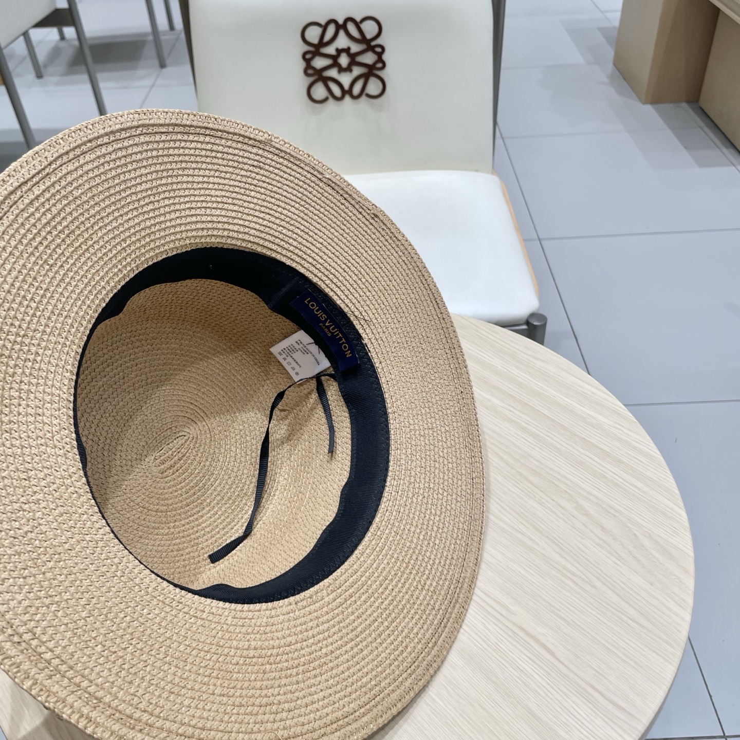 🧢路易威登LouisVuitton田园风小清新花朵编织草帽平顶太阳帽2025大檐遮阳海边度假防晒帽