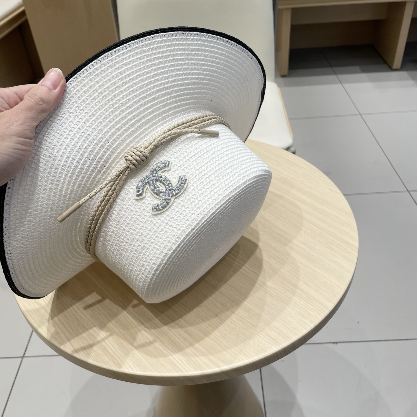  Chanel香奈儿新款草帽，平顶名媛风遮阳帽，头围57cm