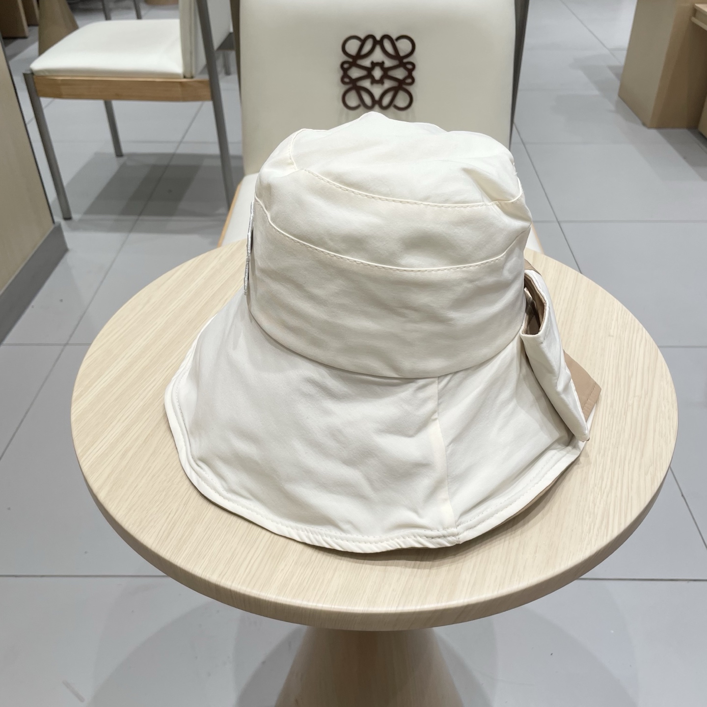  celine塞琳2025新款春户外遮阳帽防晒女百搭潮流夏季渔夫帽赫本风帽子蝴蝶结