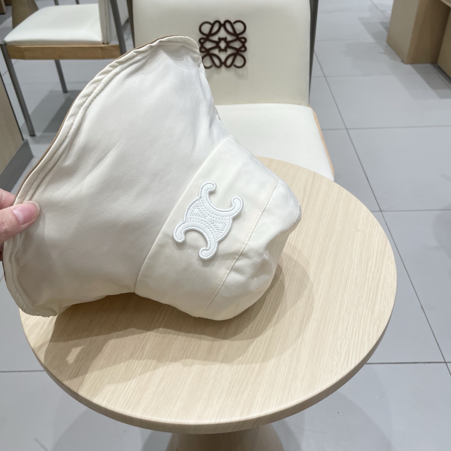  celine塞琳2025新款春户外遮阳帽防晒女百搭潮流夏季渔夫帽赫本风帽子蝴蝶结