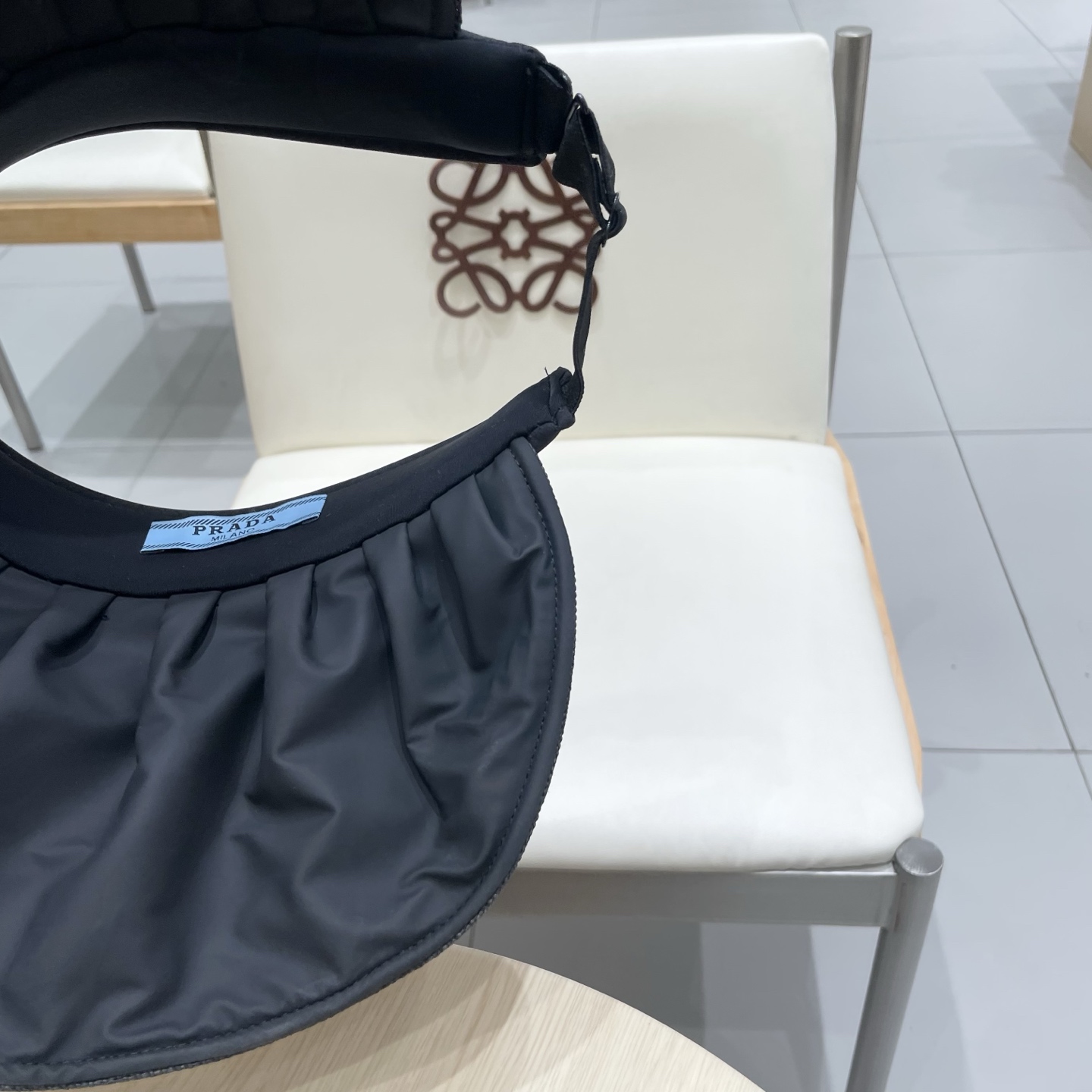  PRADA普拉达大帽檐贝壳帽夏季双层防晒帽空顶帽可折叠遮阳帽出游草帽女