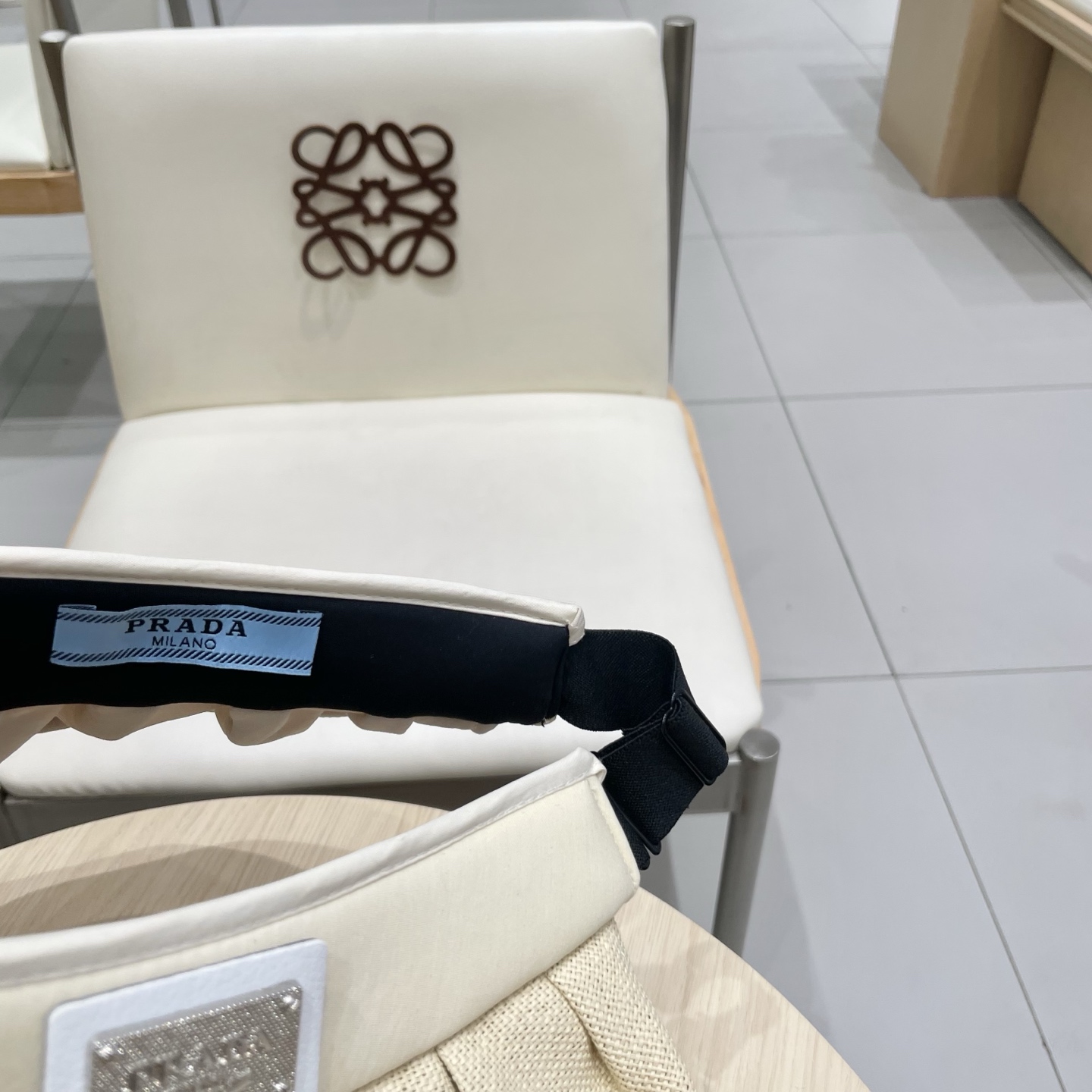  PRADA普拉达大帽檐贝壳帽夏季双层防晒帽空顶帽可折叠遮阳帽出游草帽女