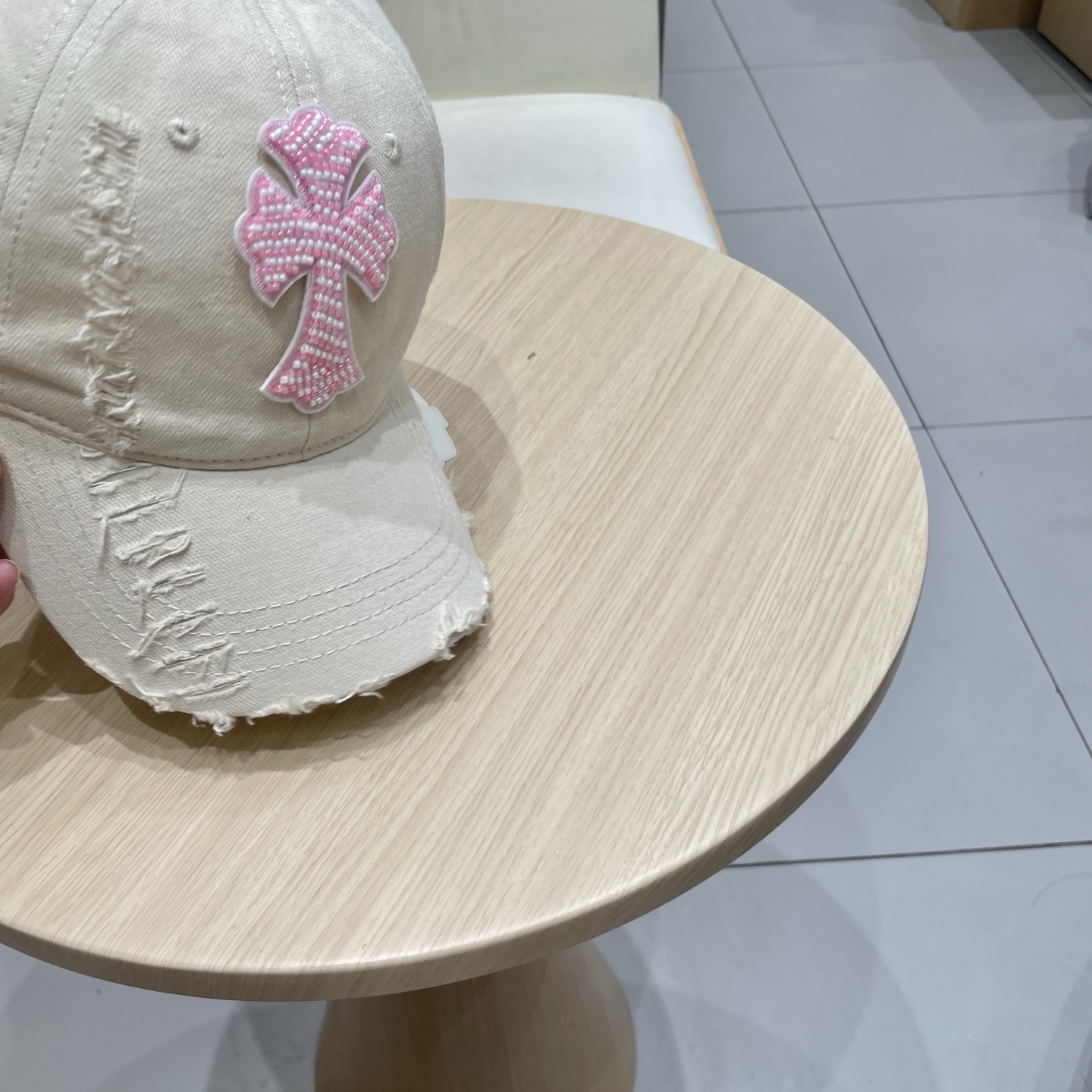  Chrome Hearts 克罗心💓早春韩版时尚复古做旧破洞帽子磨损设计百搭棒球帽鸭舌帽