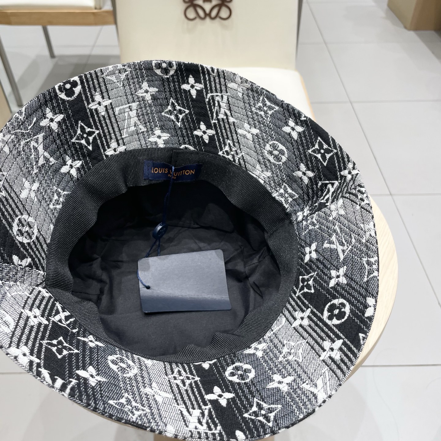  LV 路易威登新款渔夫帽，头围57cm