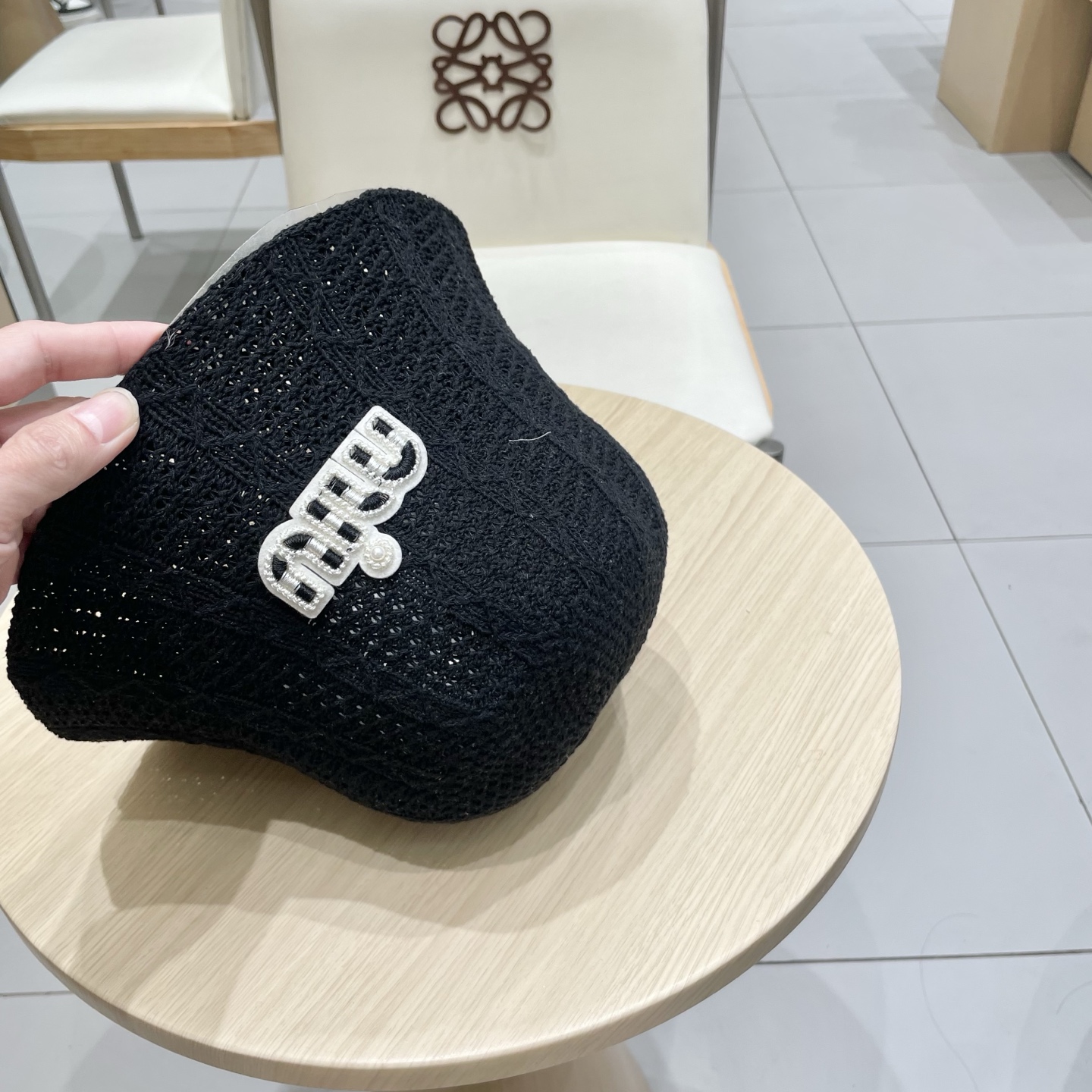  缪缪miumiu春夏新款大头围镂空米色麻花渔夫帽子女简约时尚百搭遮阳防晒盆帽