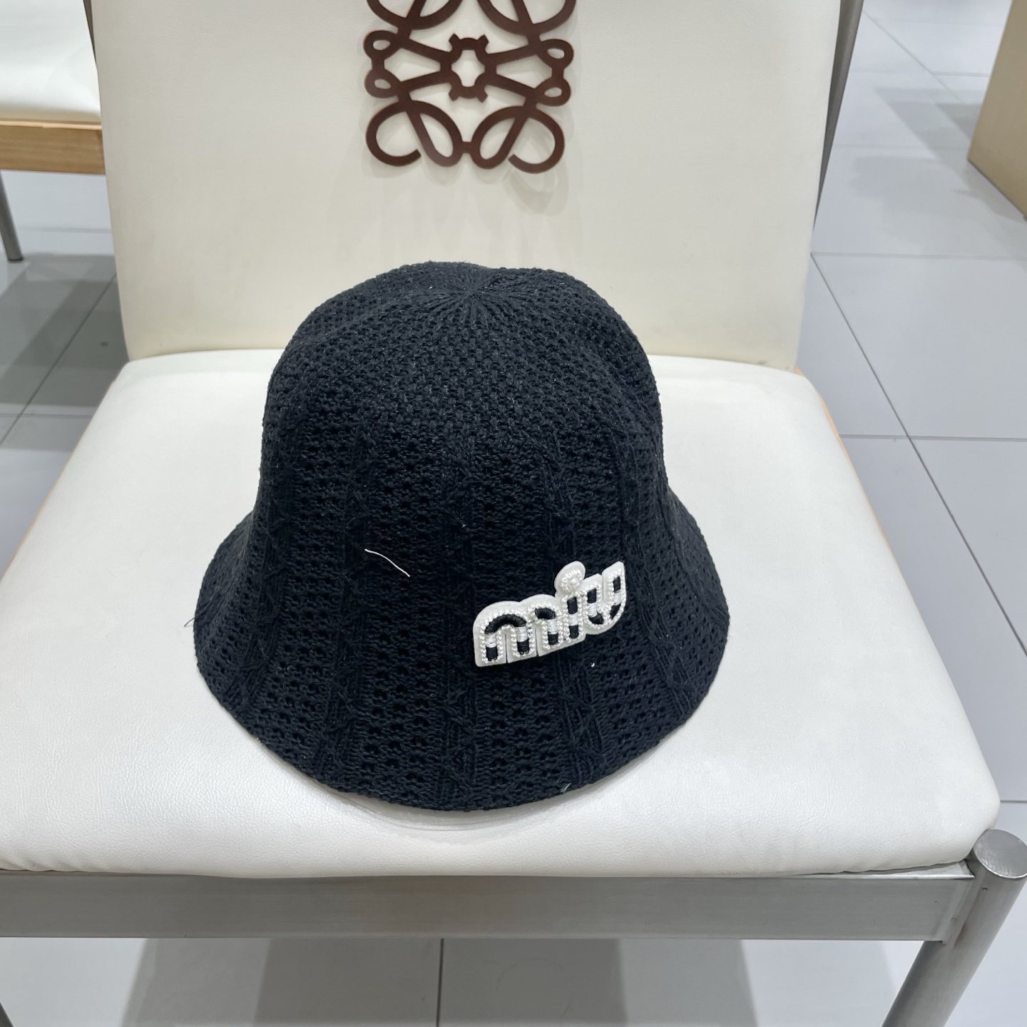  缪缪miumiu春夏新款大头围镂空米色麻花渔夫帽子女简约时尚百搭遮阳防晒盆帽