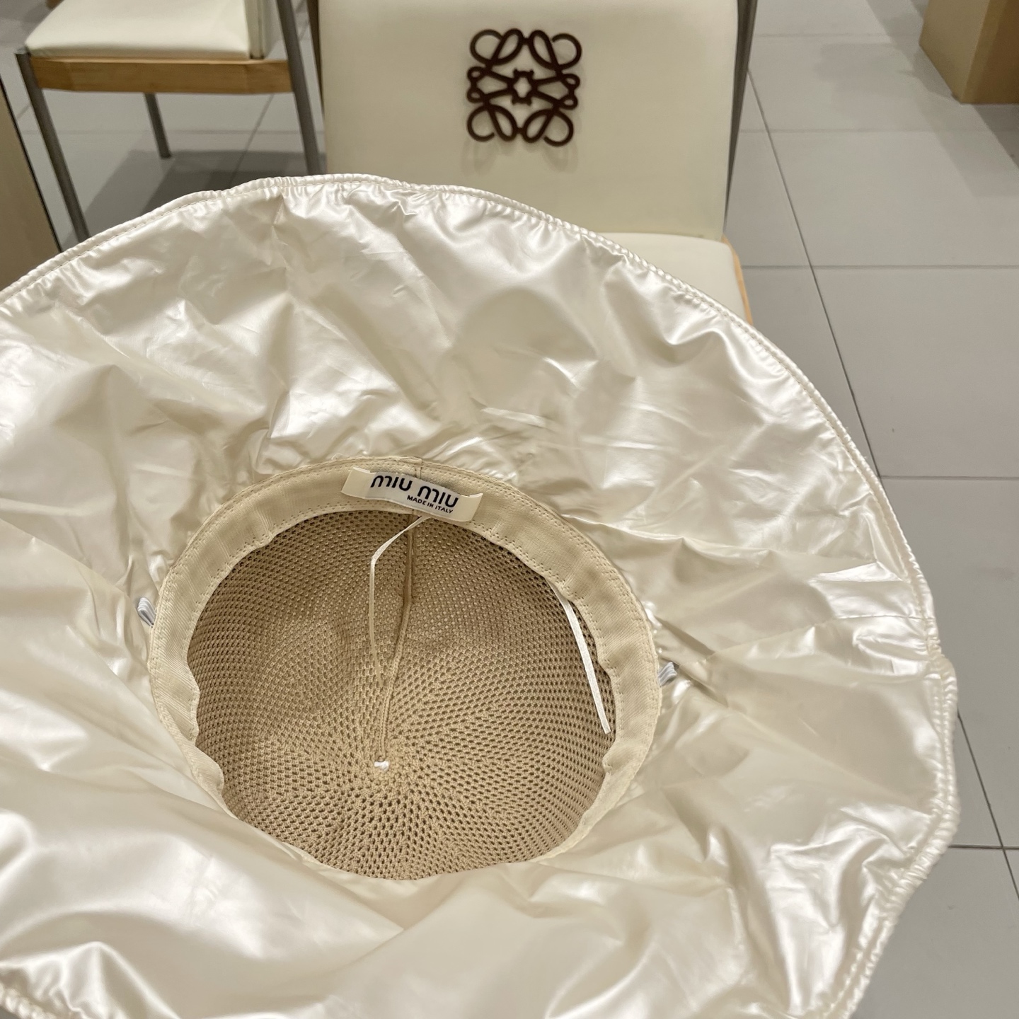  缪缪miumiu遮阳帽2025春夏天新款拼接大沿黑胶防晒帽女休闲百搭韩国太阳帽子