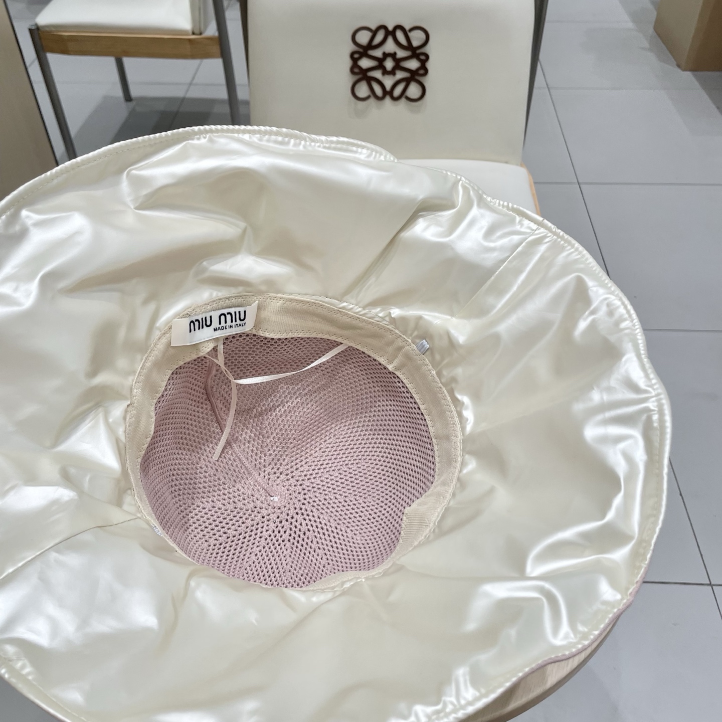  缪缪miumiu遮阳帽2025春夏天新款拼接大沿黑胶防晒帽女休闲百搭韩国太阳帽子