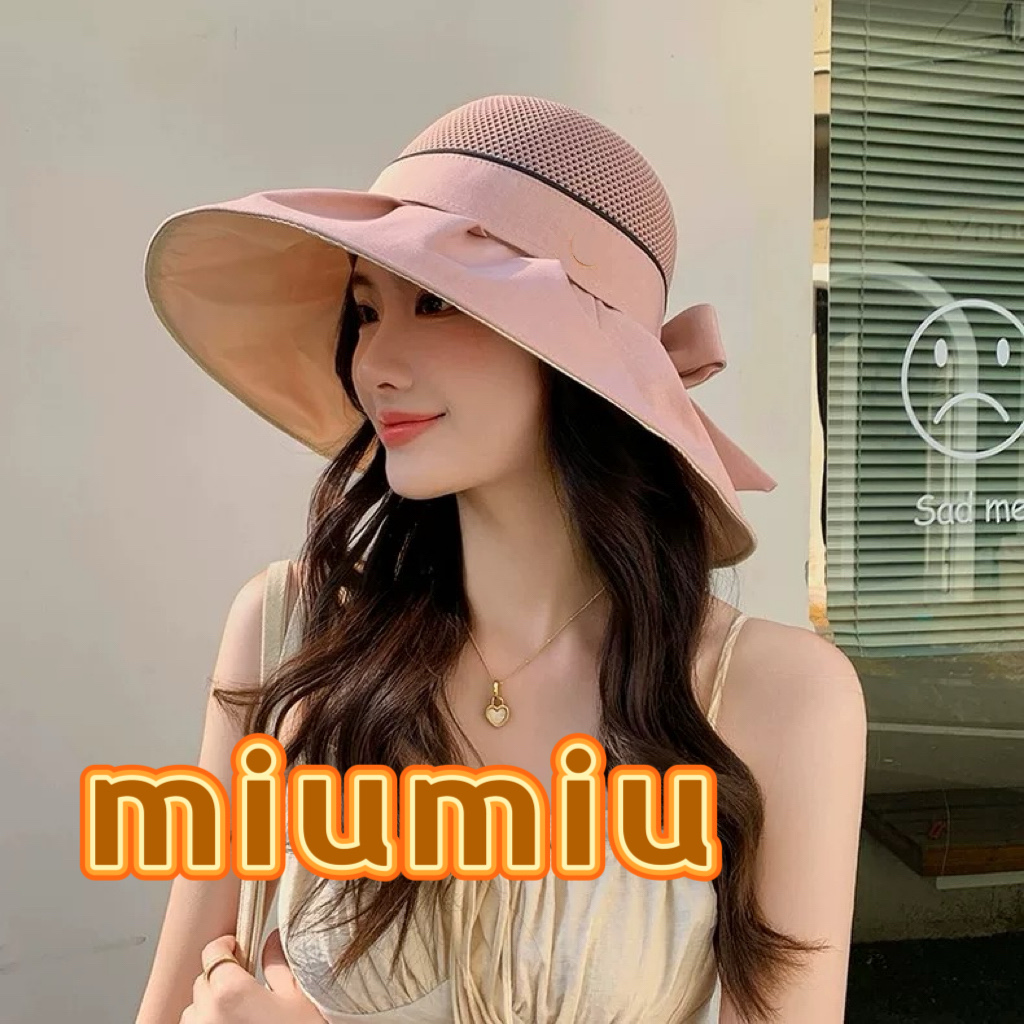 NO:355747,Miumiu sun hat 2025 spring and summer new style spliced ​​large edge vinyl sun protection hat for women casual versatile Korean sun hat hat straw hat fisherman hat baseball hat, hat, miumiu, espadrilles, hats缪缪miumiu遮阳帽2025春夏天新款拼接大沿黑胶防晒帽女休闲百搭韩国太阳帽子帽子草帽渔夫帽棒球帽,帽子,miumiu,espadrilles,hats,hat