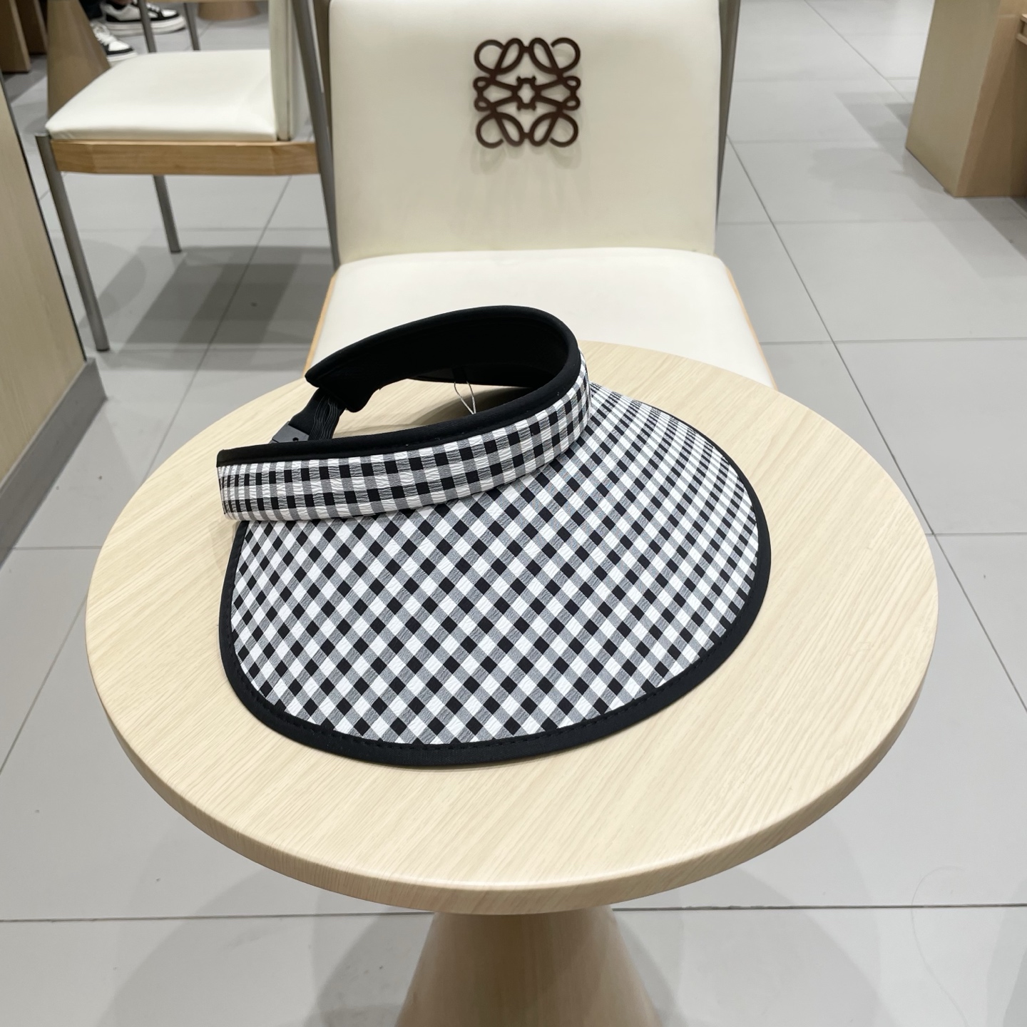  Prada普拉达新款空顶发箍遮阳帽，可调节，头围57cm