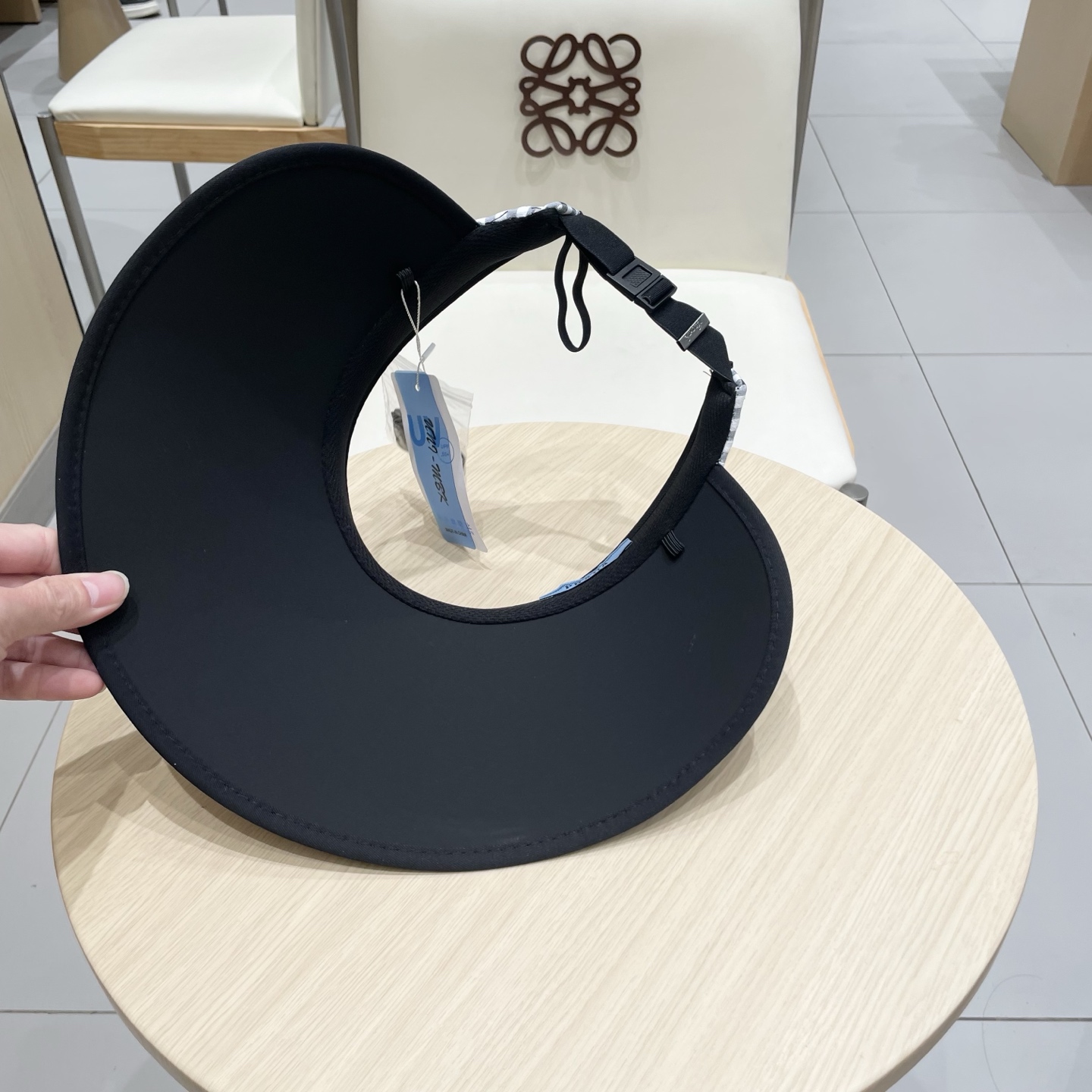  Prada普拉达新款空顶发箍遮阳帽，可调节，头围57cm